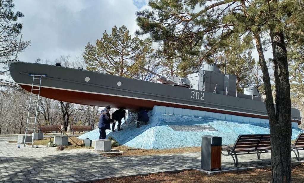 Памятник «Бронекатер-302» в Хабаровске приведут в порядок ко Дню Победы