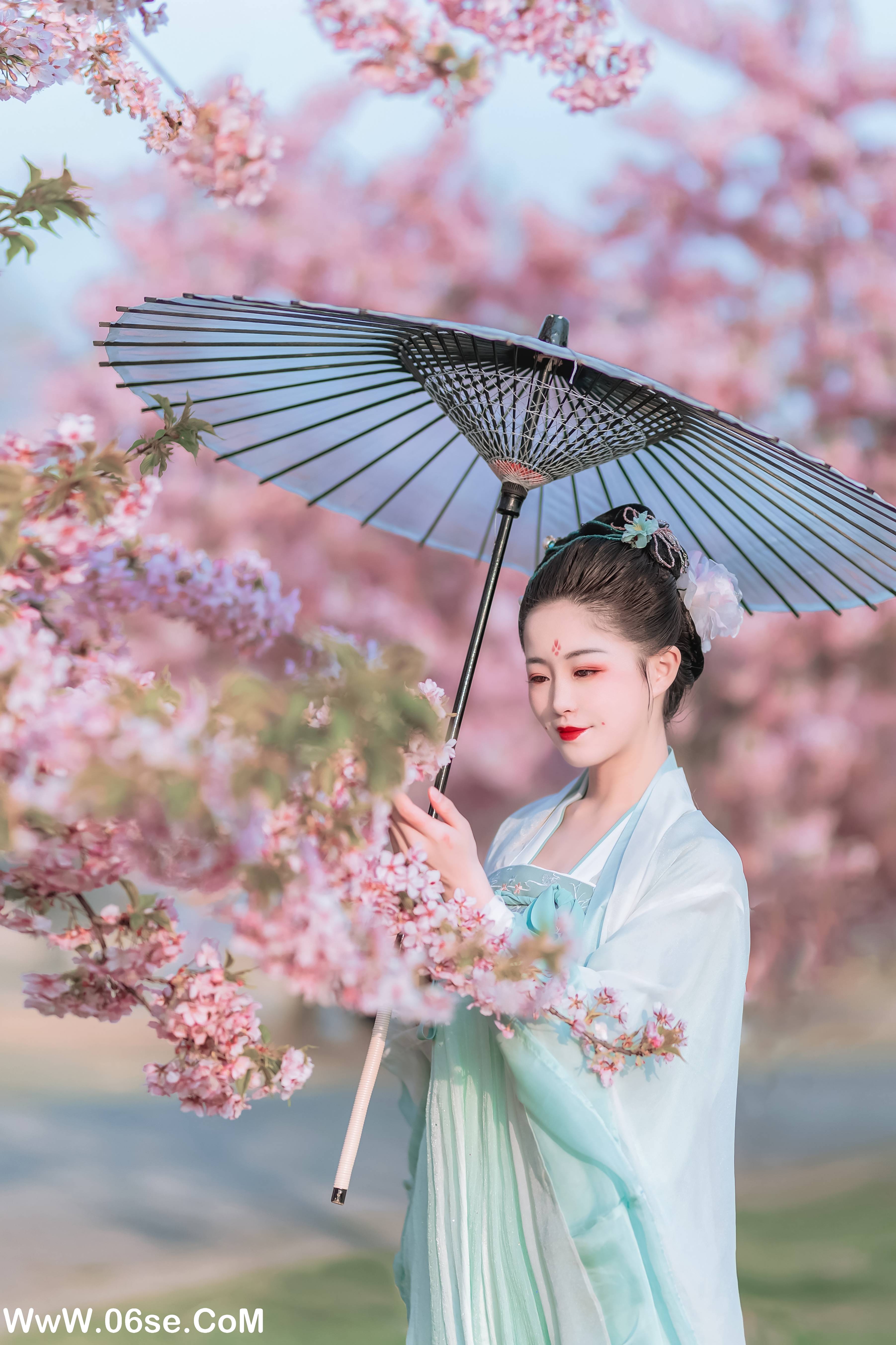 图片[31]-[YITUYU艺图语]2022.06.27 樱花美人 蟋蟀呀[32P-225.6M]-六色网