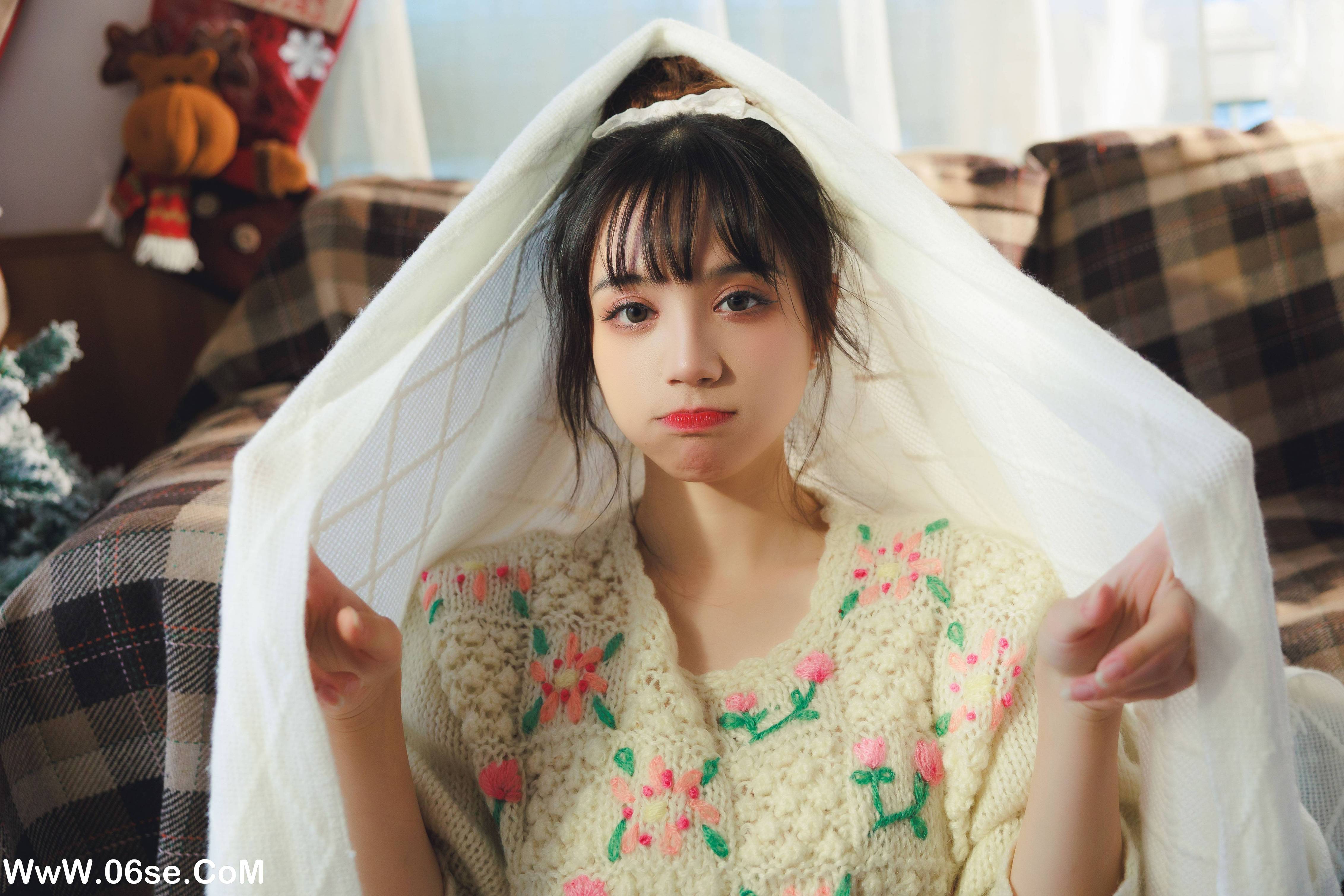 图片[24]-[YITUYU艺图语]2022.06.17 少女圣诞季 贰加六[36P-83.65MB]-六色网