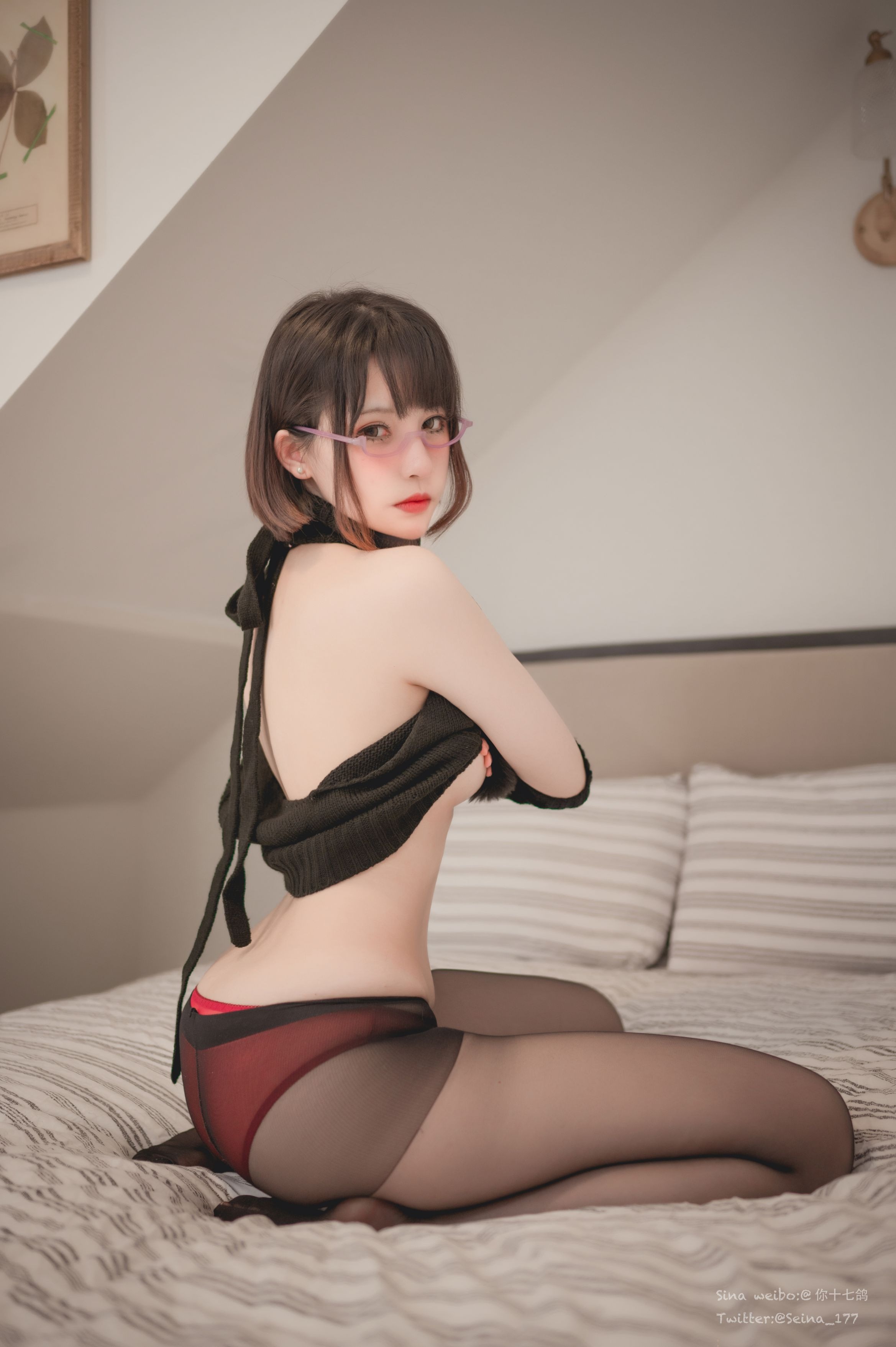 你十七鸽 - 宿醉毛衣 [41P-291MB] 28