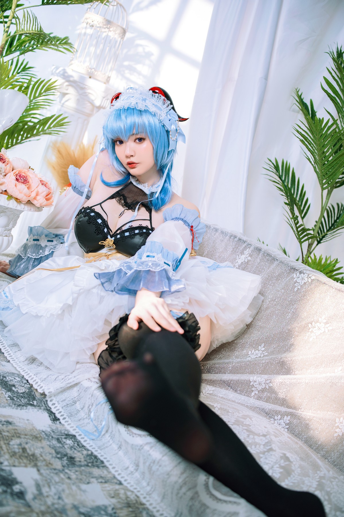 Cosplay Ying Tze 甘雨 Ganyu Maid 5