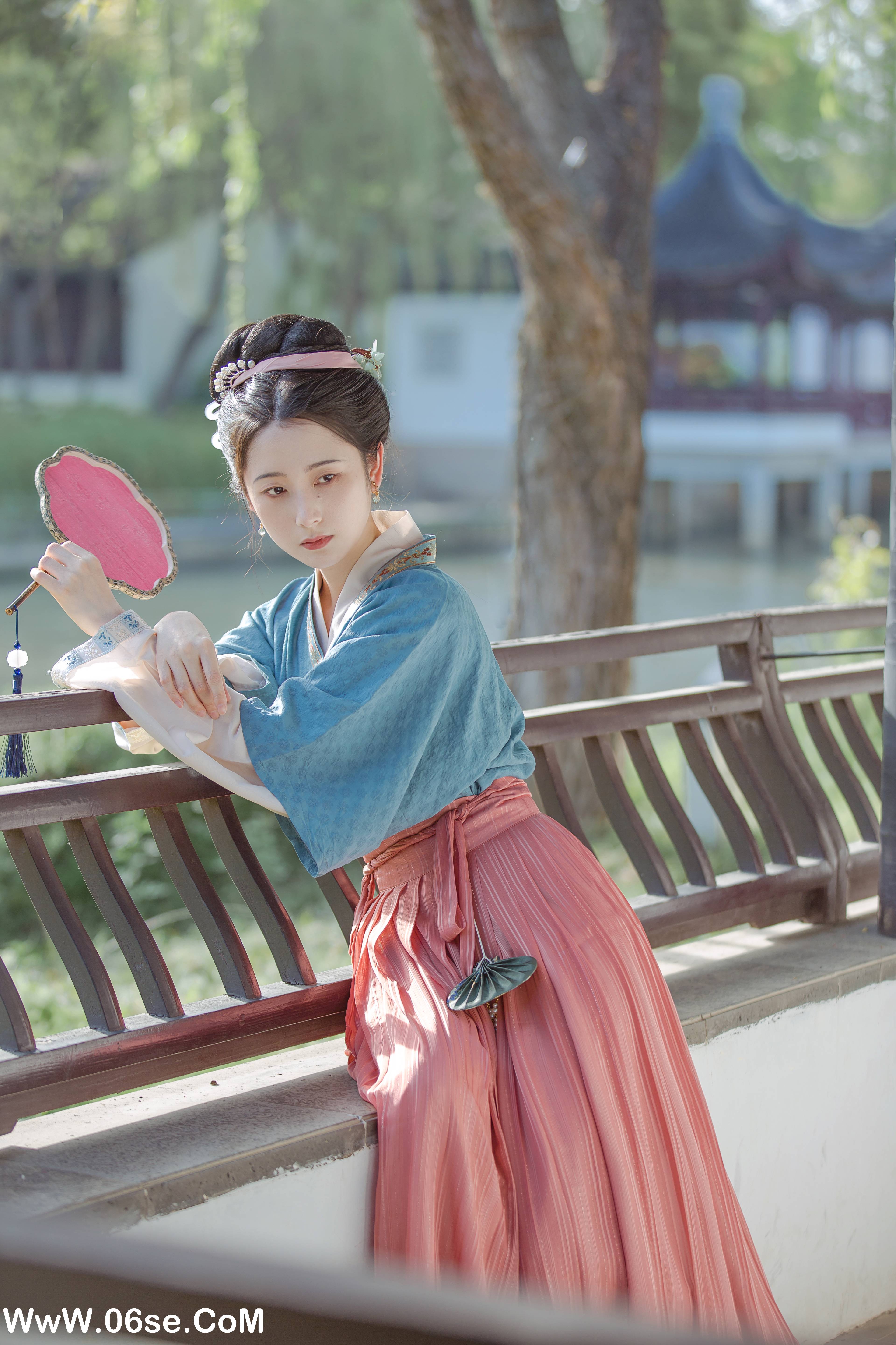图片[3]-[YITUYU艺图语]2022.06.29 拾尽千苍色，携来两袖风 五月的三花猫[27P-165.7M]-六色网