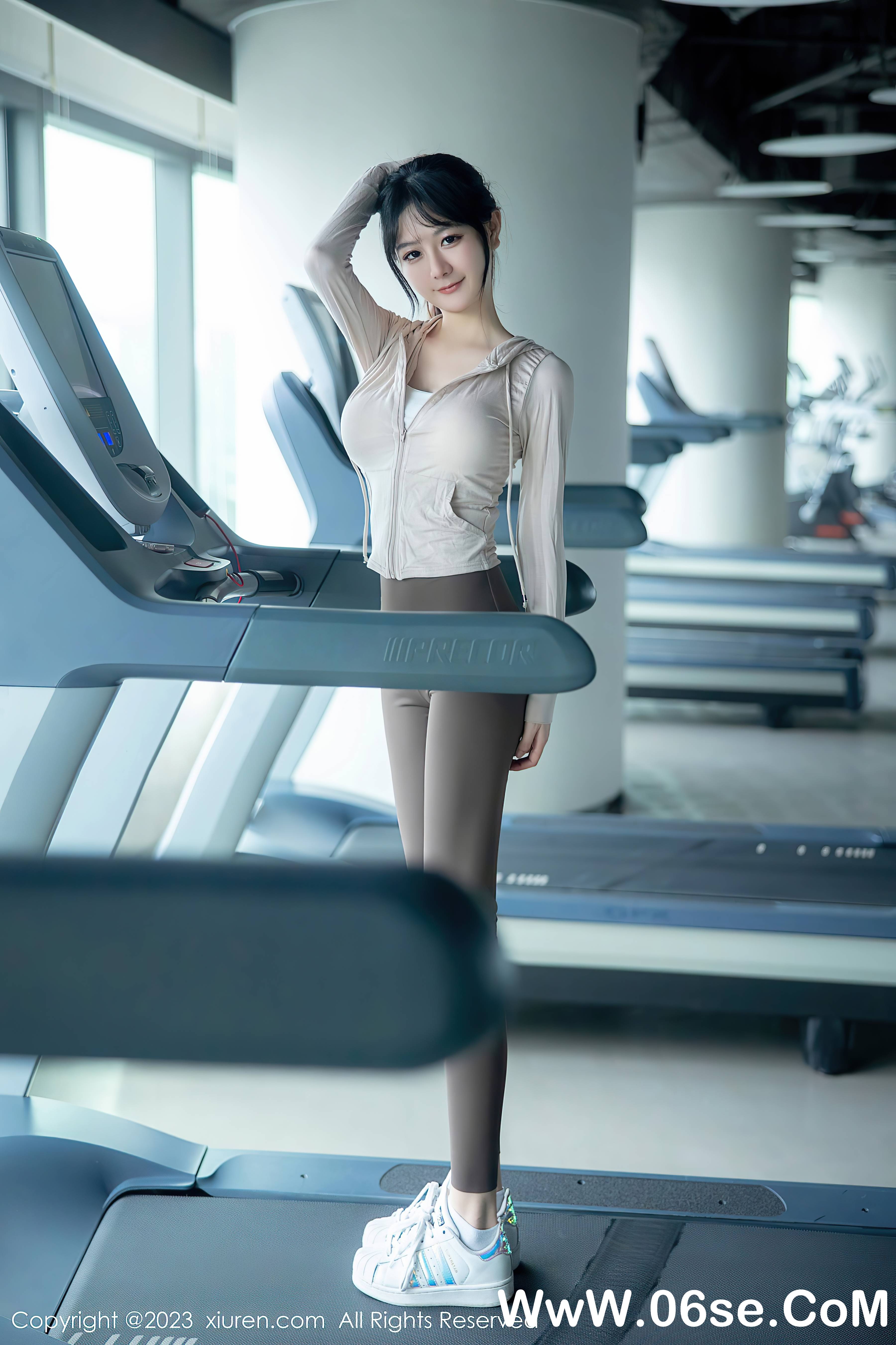 图片[6]-[XiuRen秀人网] 2023.05.05 NO.6683 幼幼-六色网