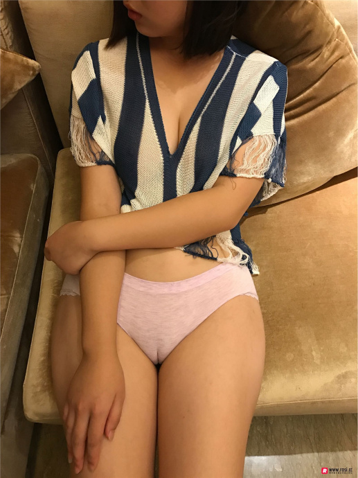 [Image: 1fe37d090f00288cf83a9.jpg]