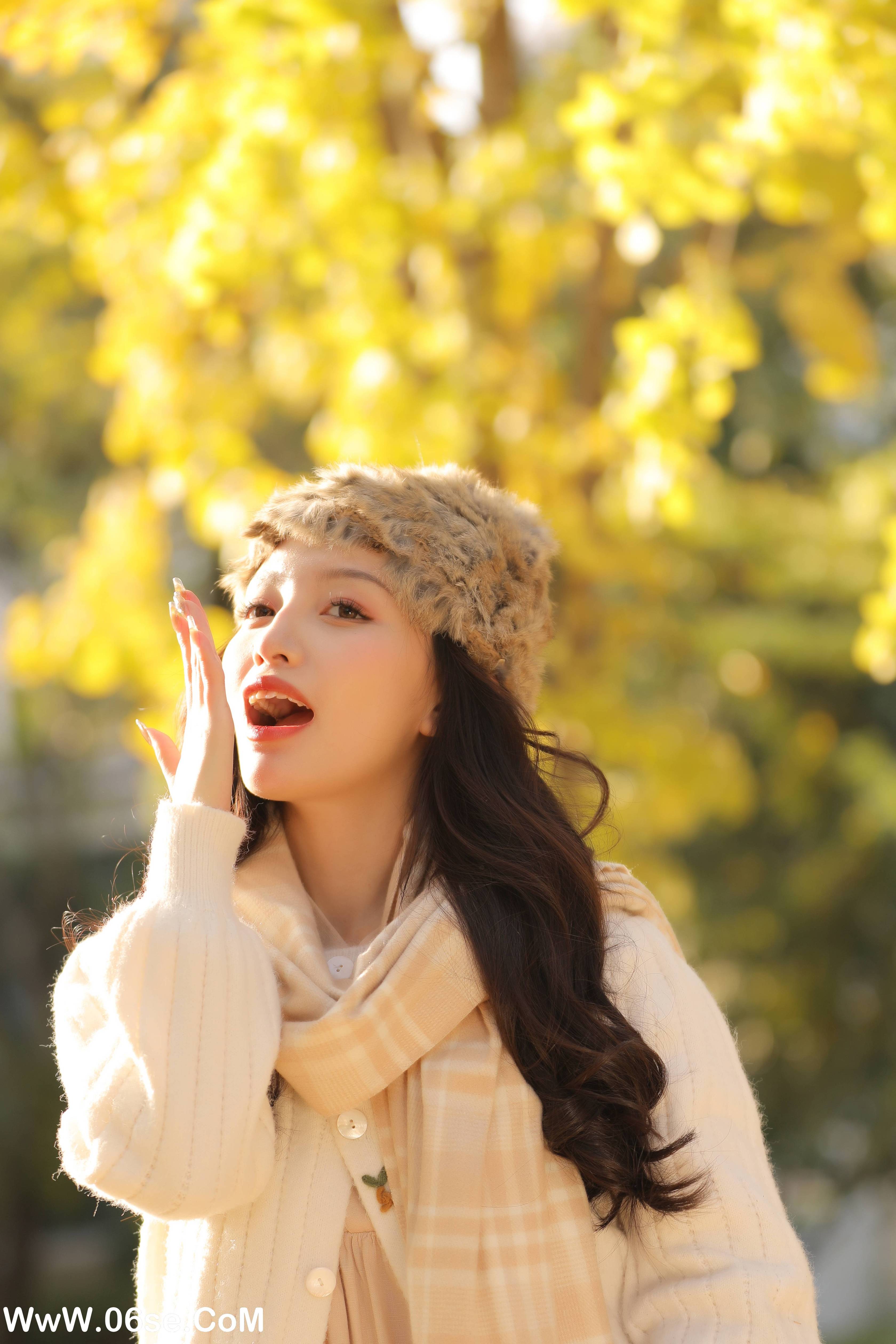 图片[12]-[YITUYU艺图语]2022.12.14 忽然立秋 柠萌婧啊[32+1P／402MB]-六色网