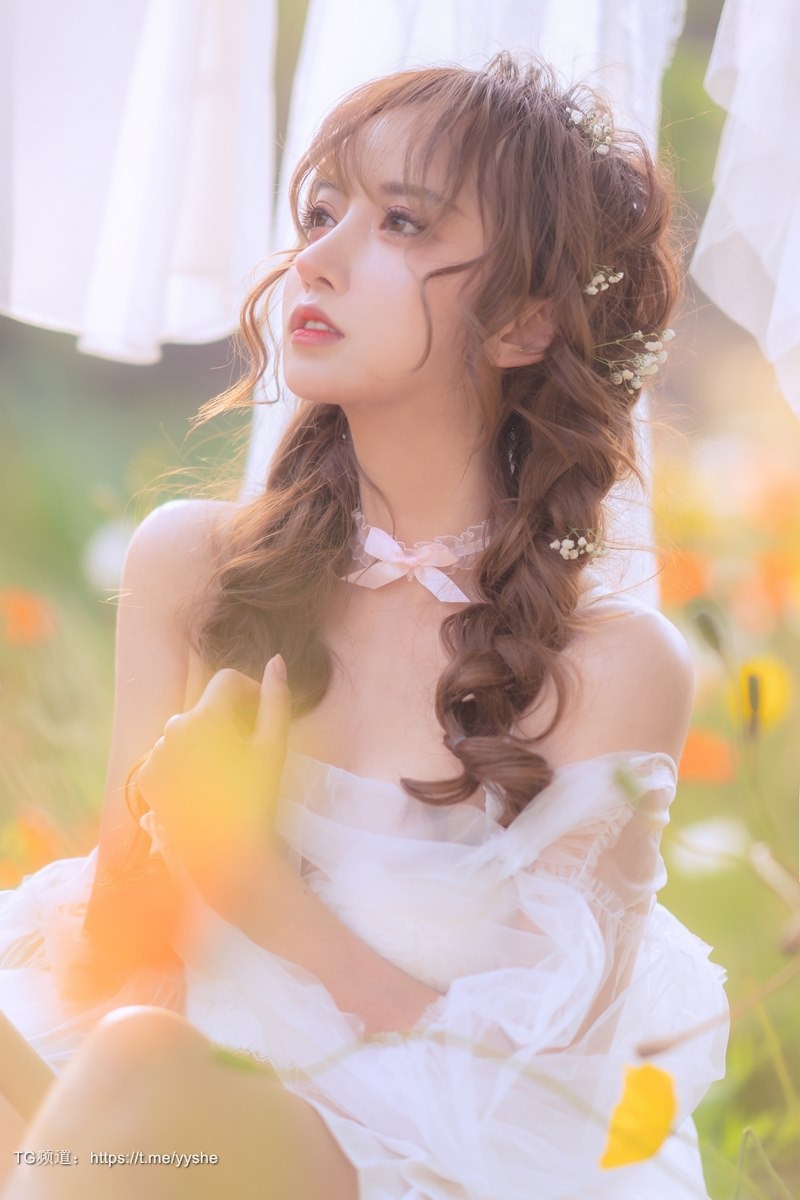 [Cos]过期米线线喵 NO - 晒衣服 [41P] 37