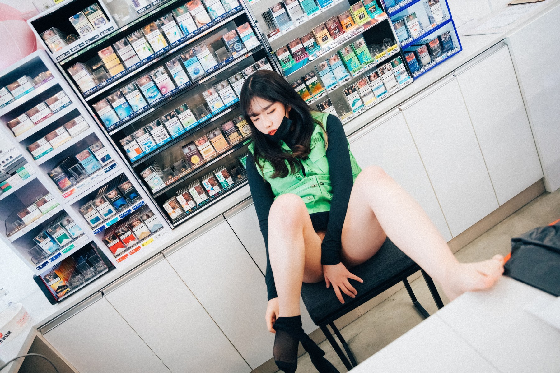 Sonson 손손, [Loozy] First Nipple Alba (S.Ver) Set.01 37