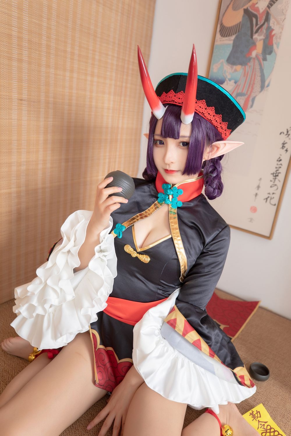神乐坂真冬-《果実の酒気》酒吞cos[150P3V] 2