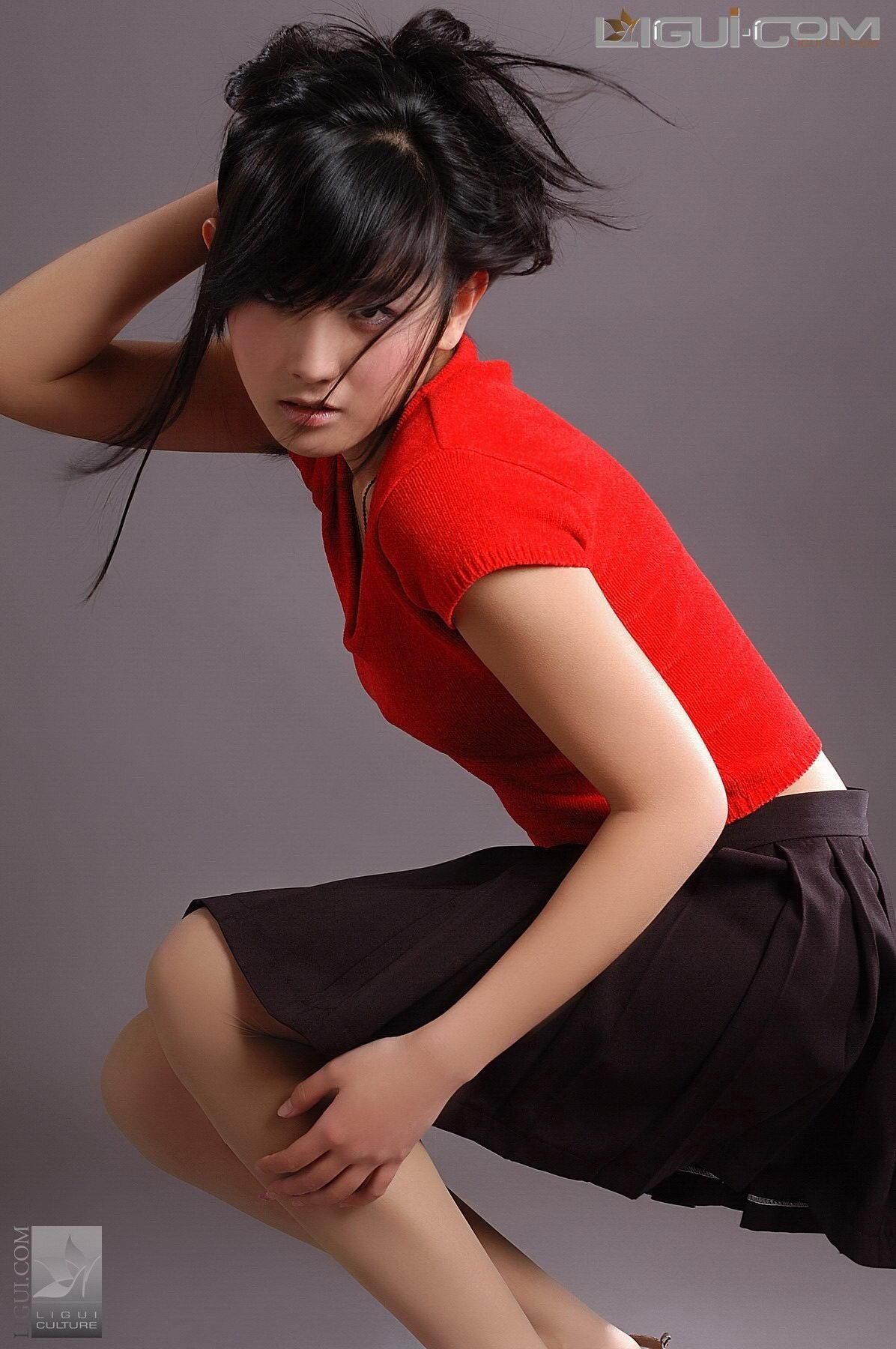 [Image: 20d835258f277eaddf662.jpg]
