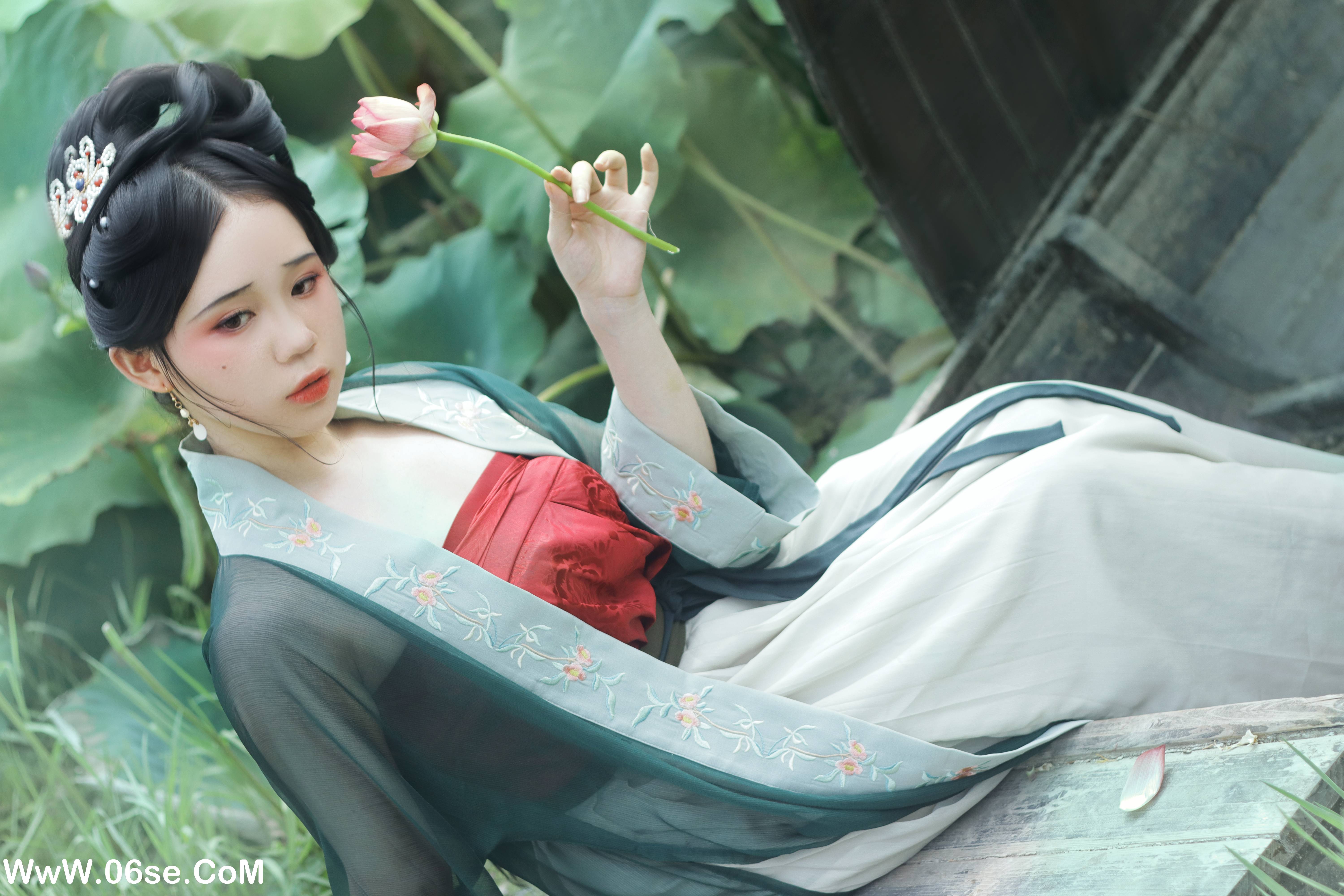 图片[20]-[YITUYU艺图语]2022.08.21 采莲曲 一只高高[26+1P／288MB]-六色网