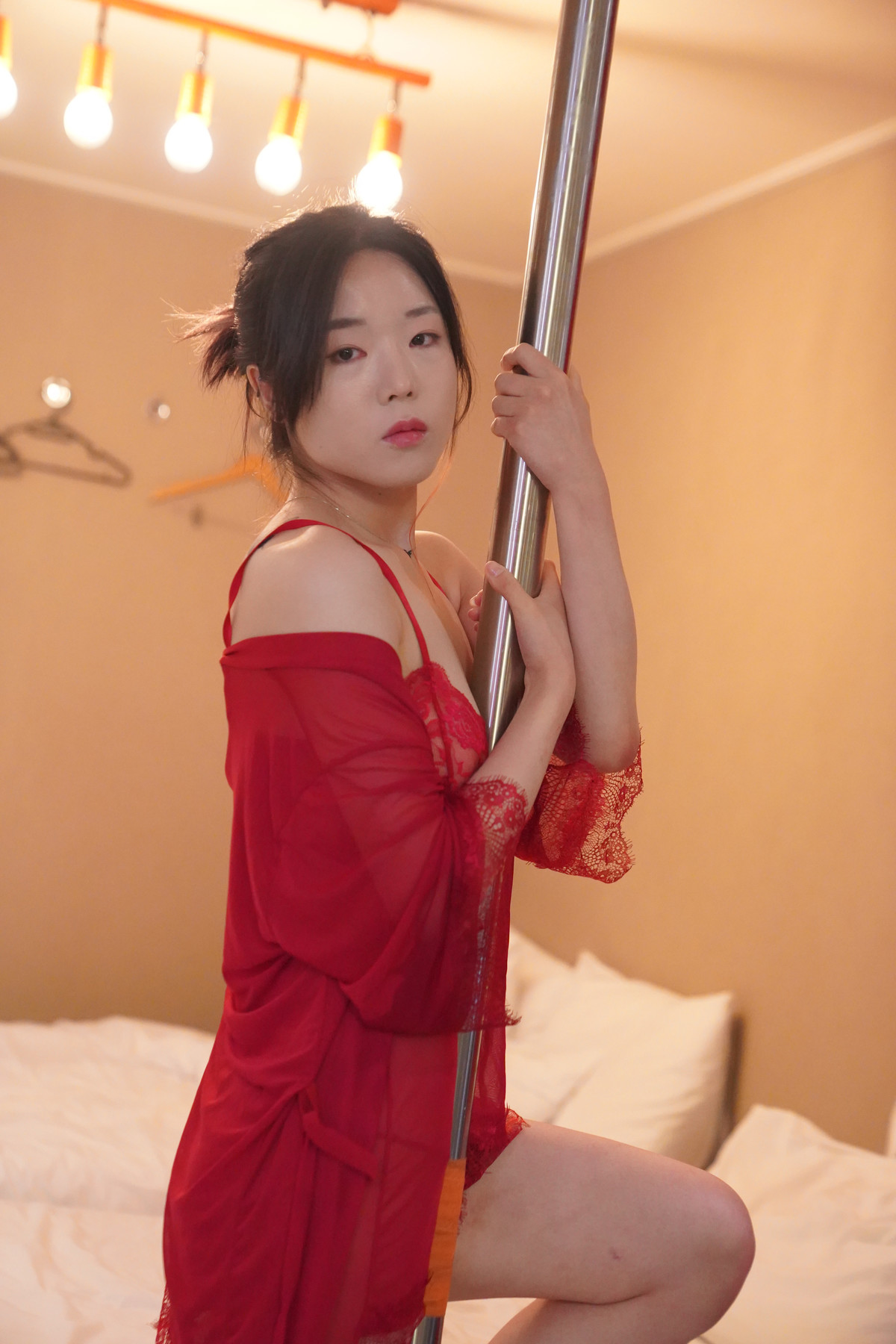 JiWoo 지우, [Photobook] Vol.01 Set.02 12