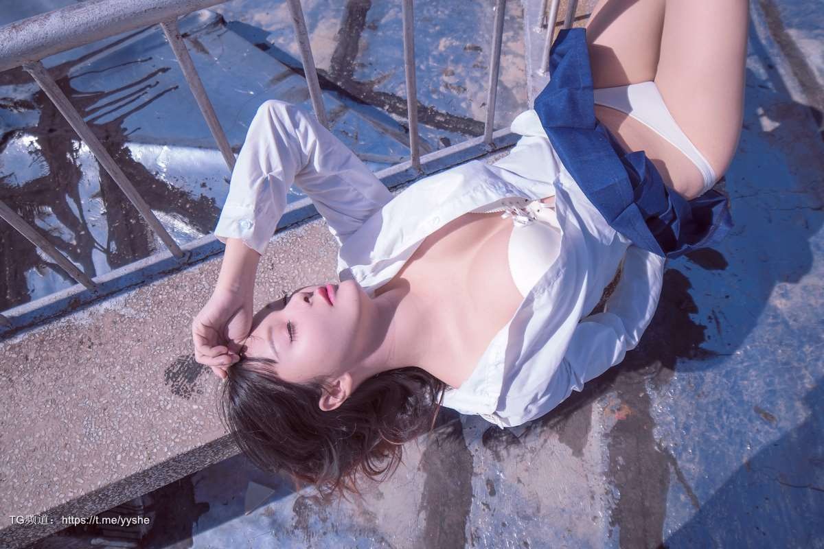 [Cos]菟菟 - JK服[40P] 15