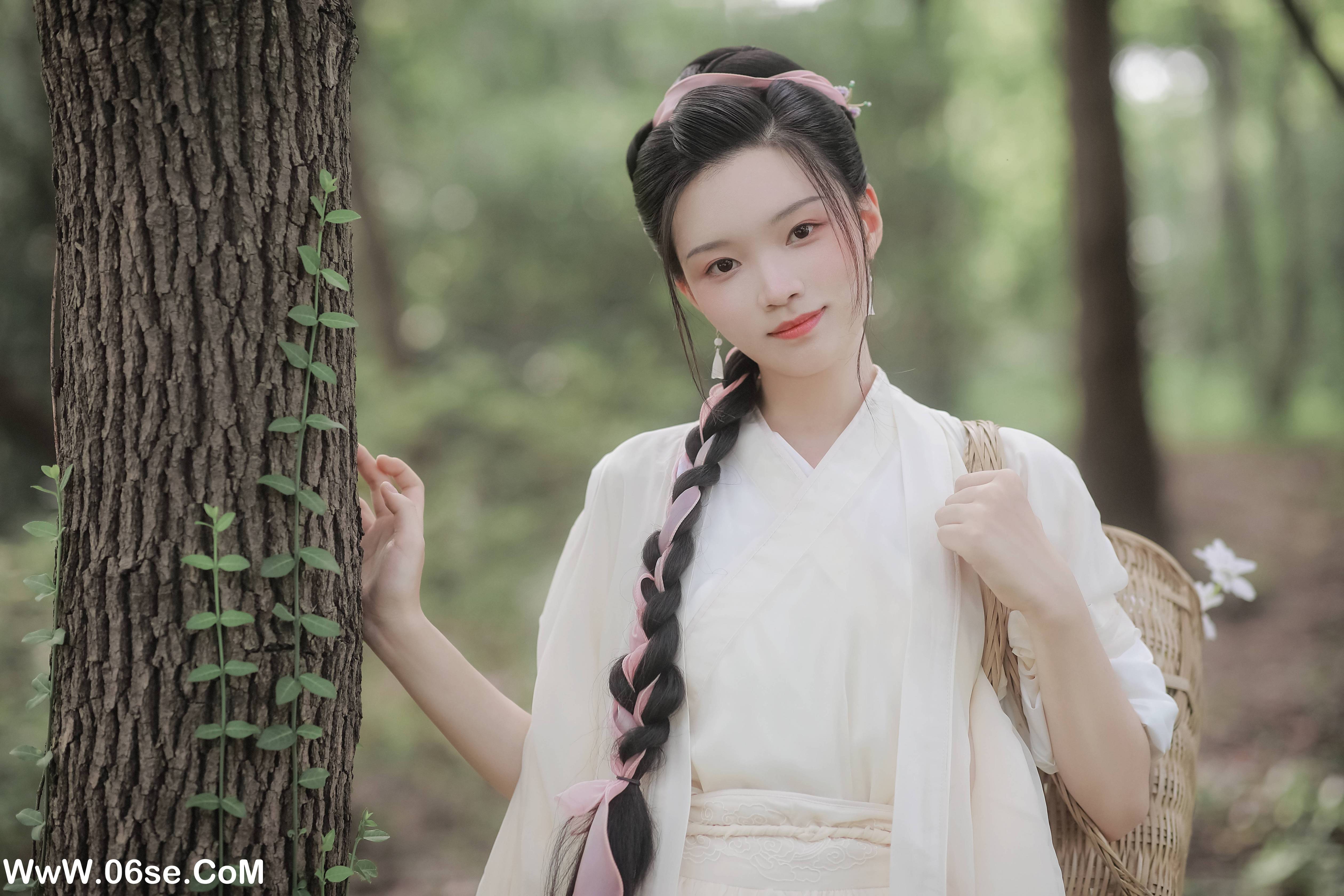 图片[3]-[YITUYU艺图语]2022.05.29 采药医女 静沅[28P-428.5MB]-六色网