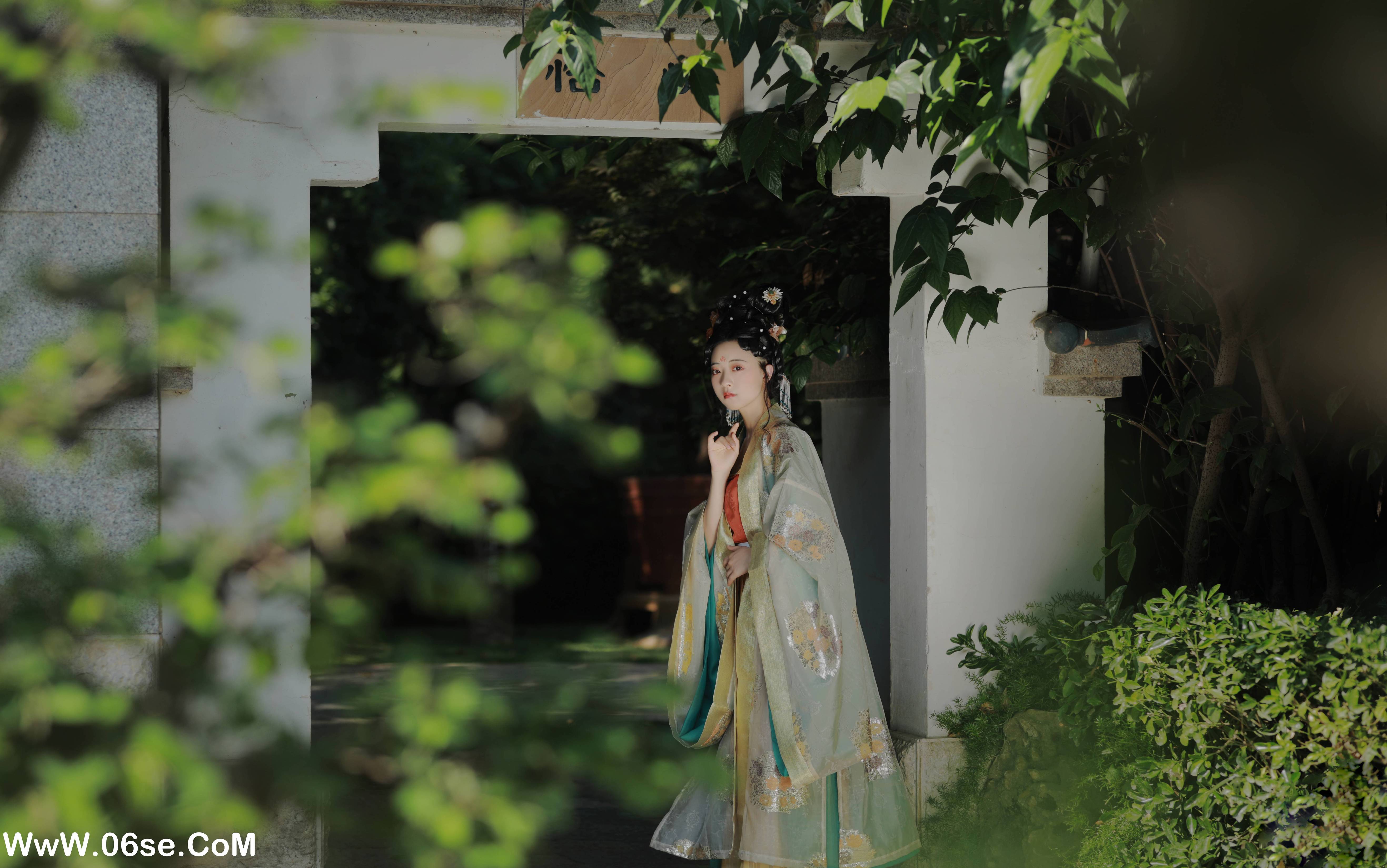 图片[22]-[YITUYU艺图语]2022.06.06 只此青绿 YunFleur[23P-440.43MB]-六色网