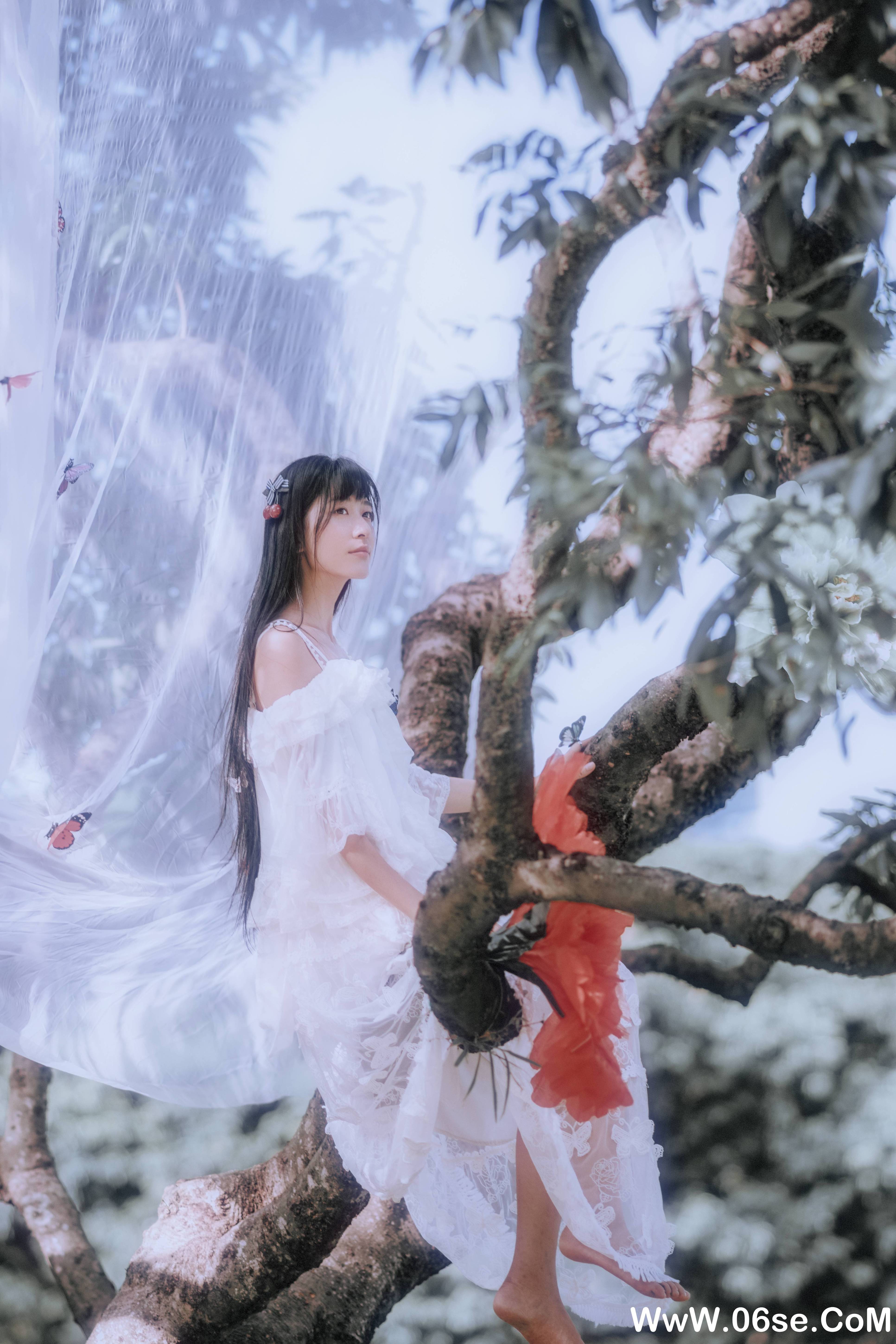 图片[3]-[YITUYU艺图语]2021.09.13 花的嫁纱 颖儿[21+1P／244MB]-六色网