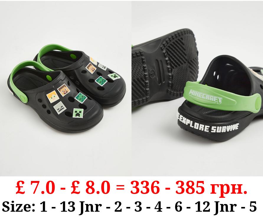 Minecraft Black Badge Clogs