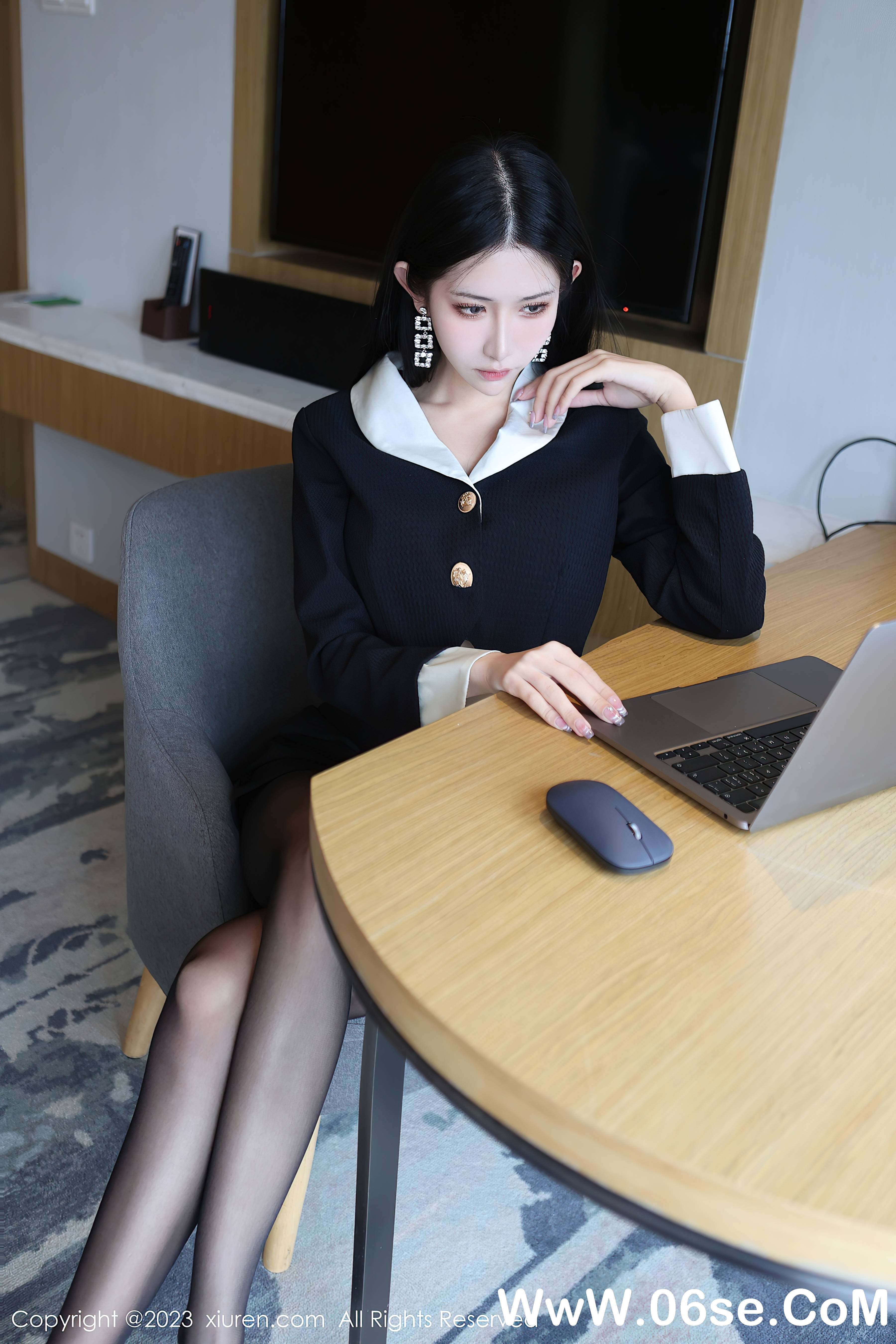 图片[5]-[XiuRen秀人网] 2023.05.08 NO.6695 依娜Yina-六色网