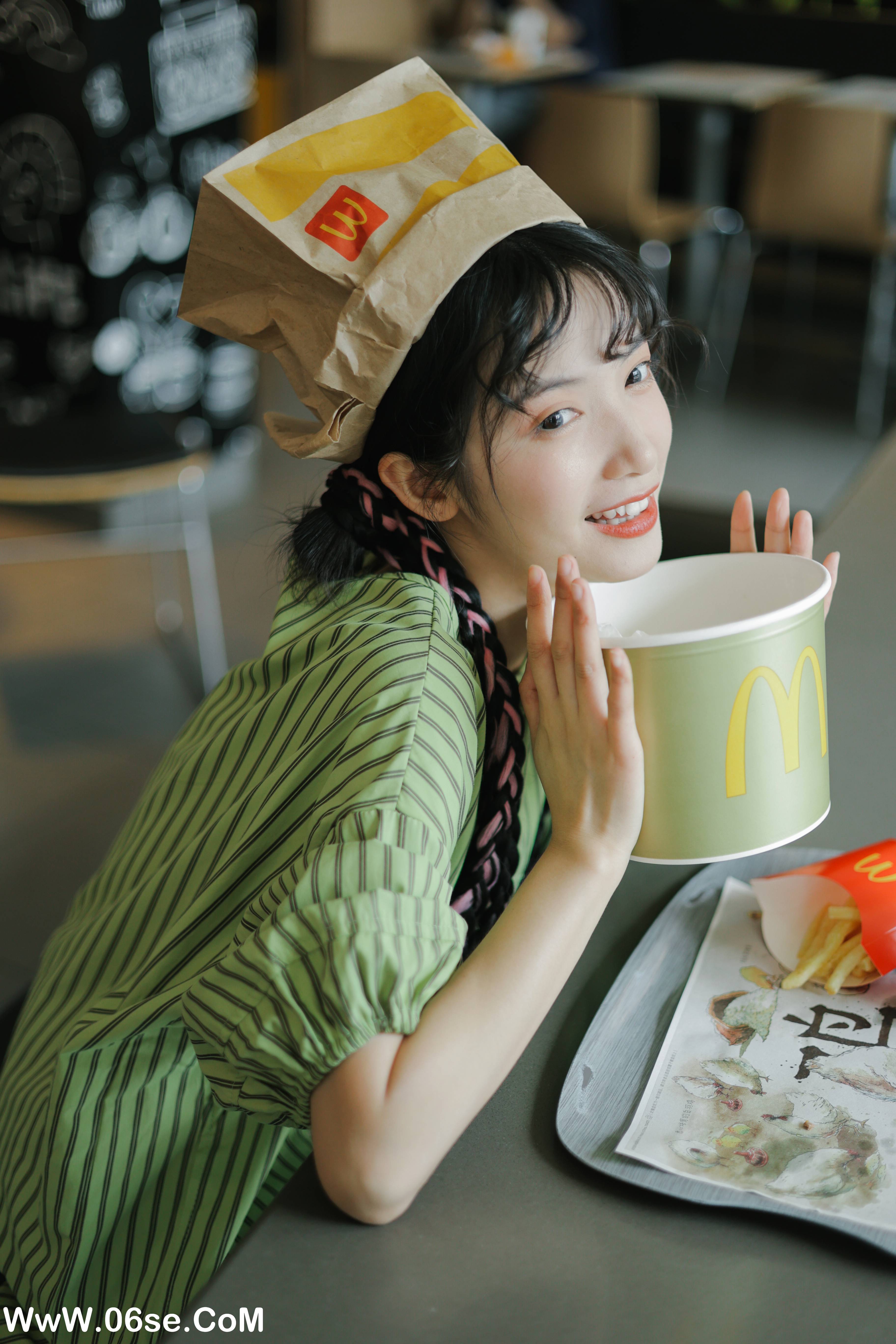 图片[11]-[YITUYU艺图语]2022.08.02 夏日女友 一只阿梦崽[41+1P／308MB]-六色网