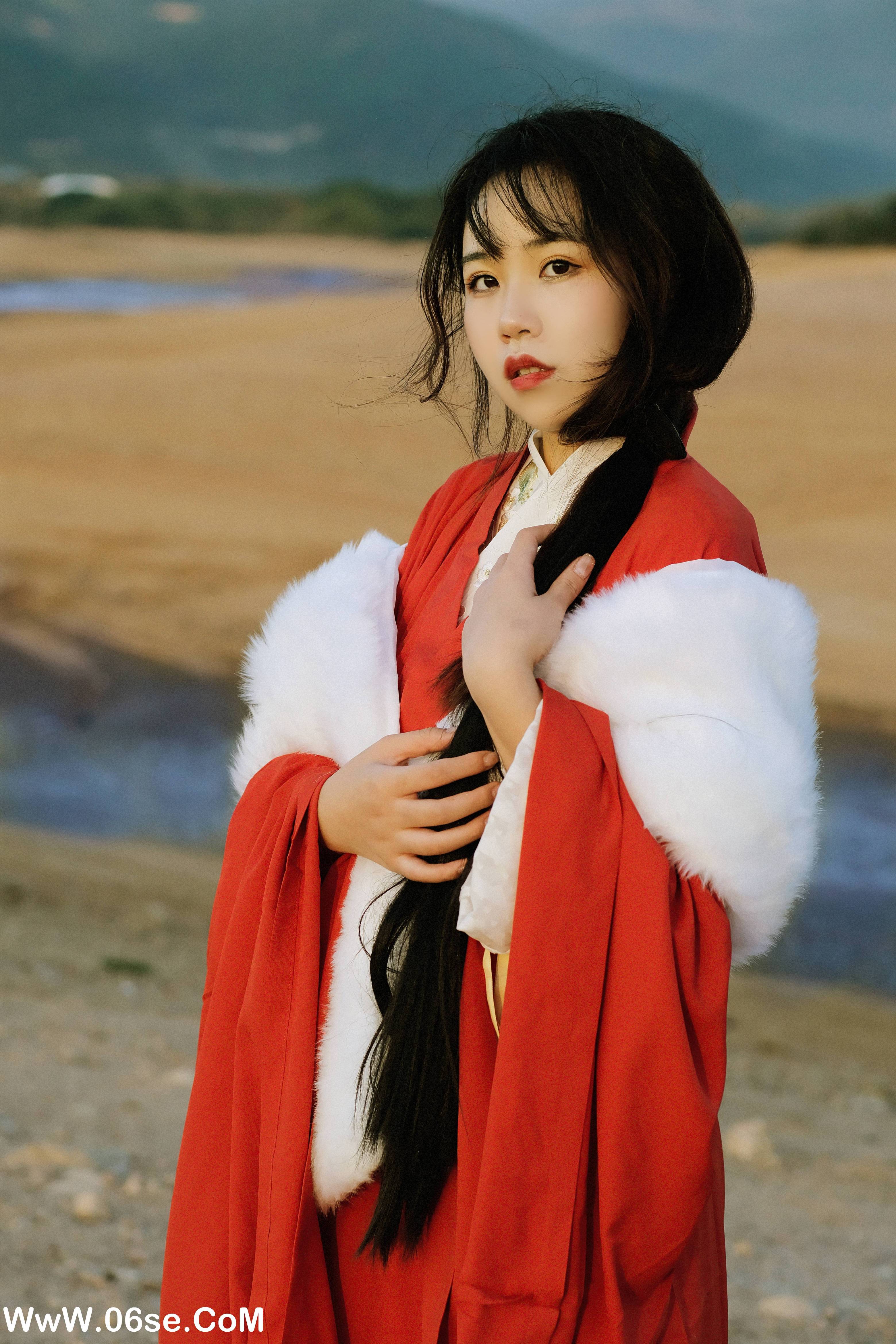 图片[5]-[YITUYU艺图语]2022.12.04 忘川 会下雪的小仙女[24+1P／507MB]-六色网