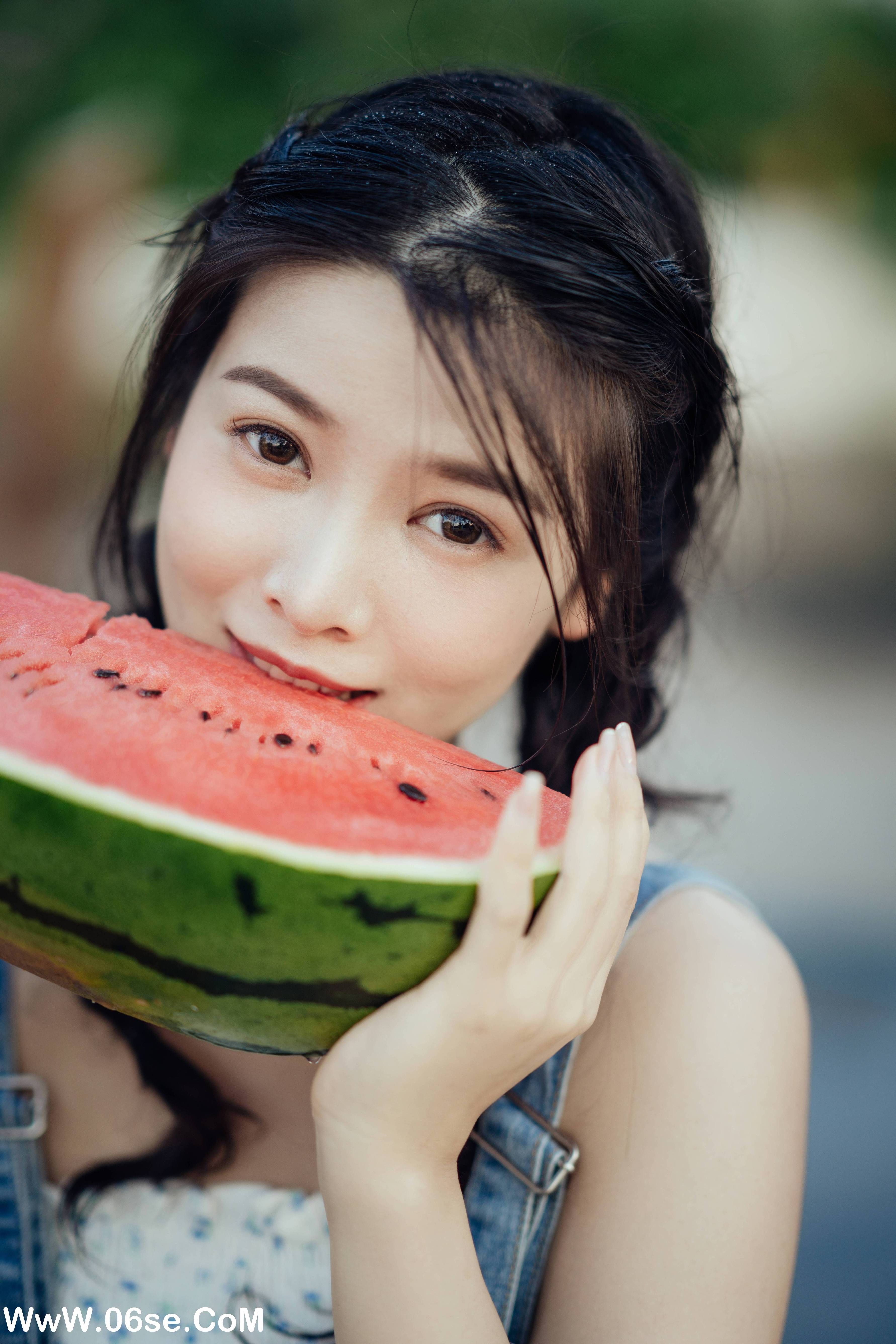 图片[38]-[YITUYU艺图语]2022.02.02 来自夏日玩水的简单快乐 喵喵喵是锦儿呀[54+1P／808MB]-六色网