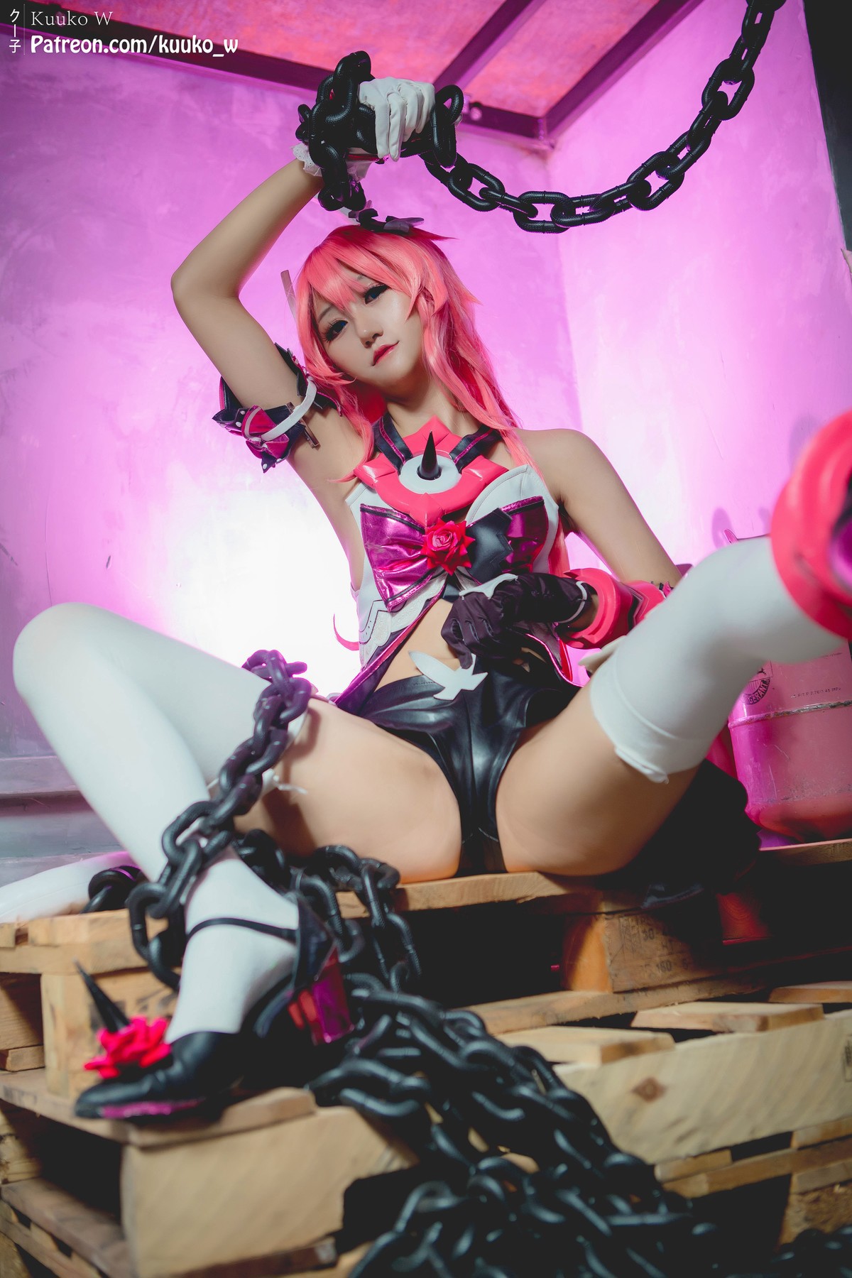 Cosplay KuukoW クー子 Rosalia-Honkai Impact 15