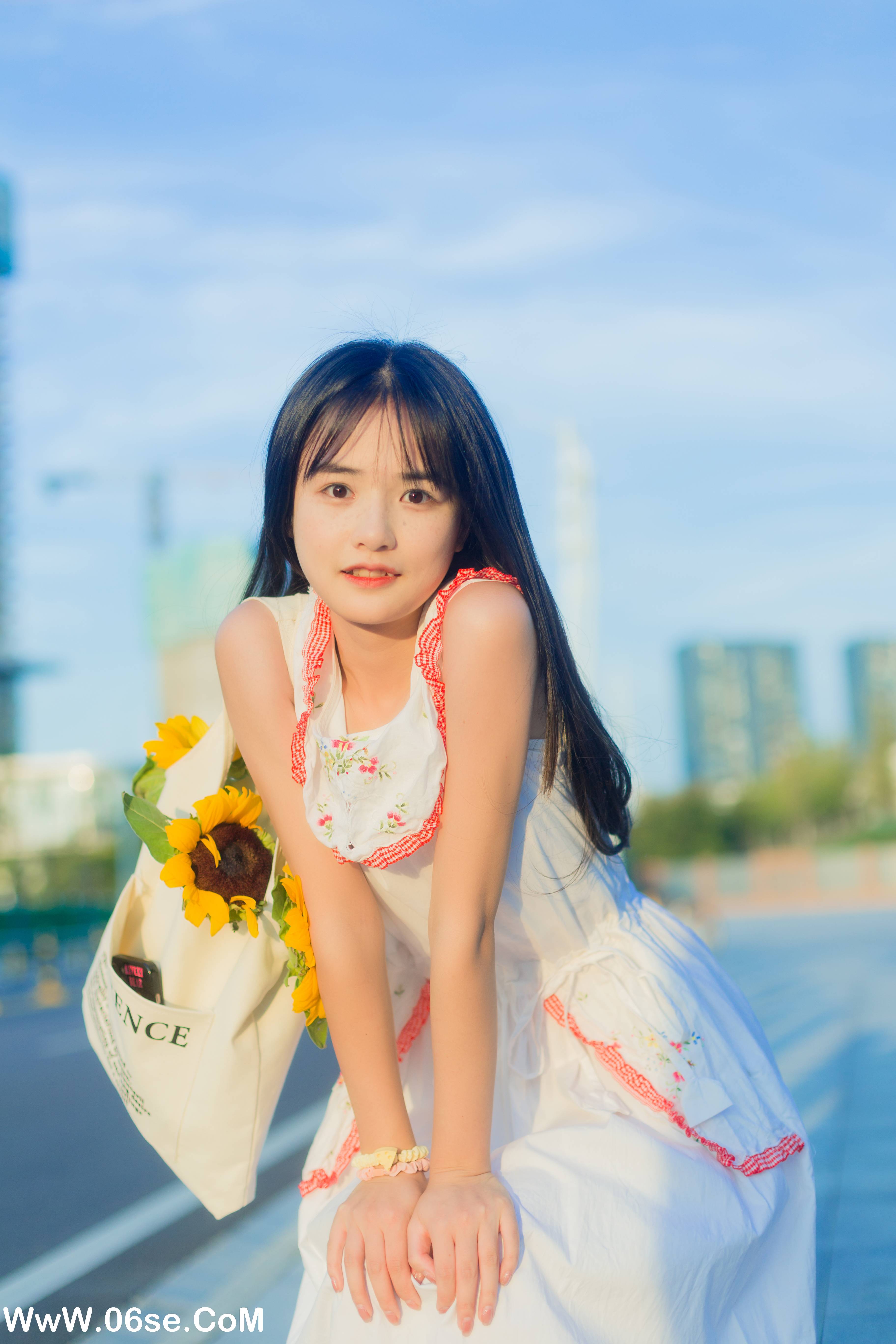 图片[23]-[YITUYU艺图语]2022.10.20 飞奔向你 小怡妹妹cute[35+1P／282MB]-六色网