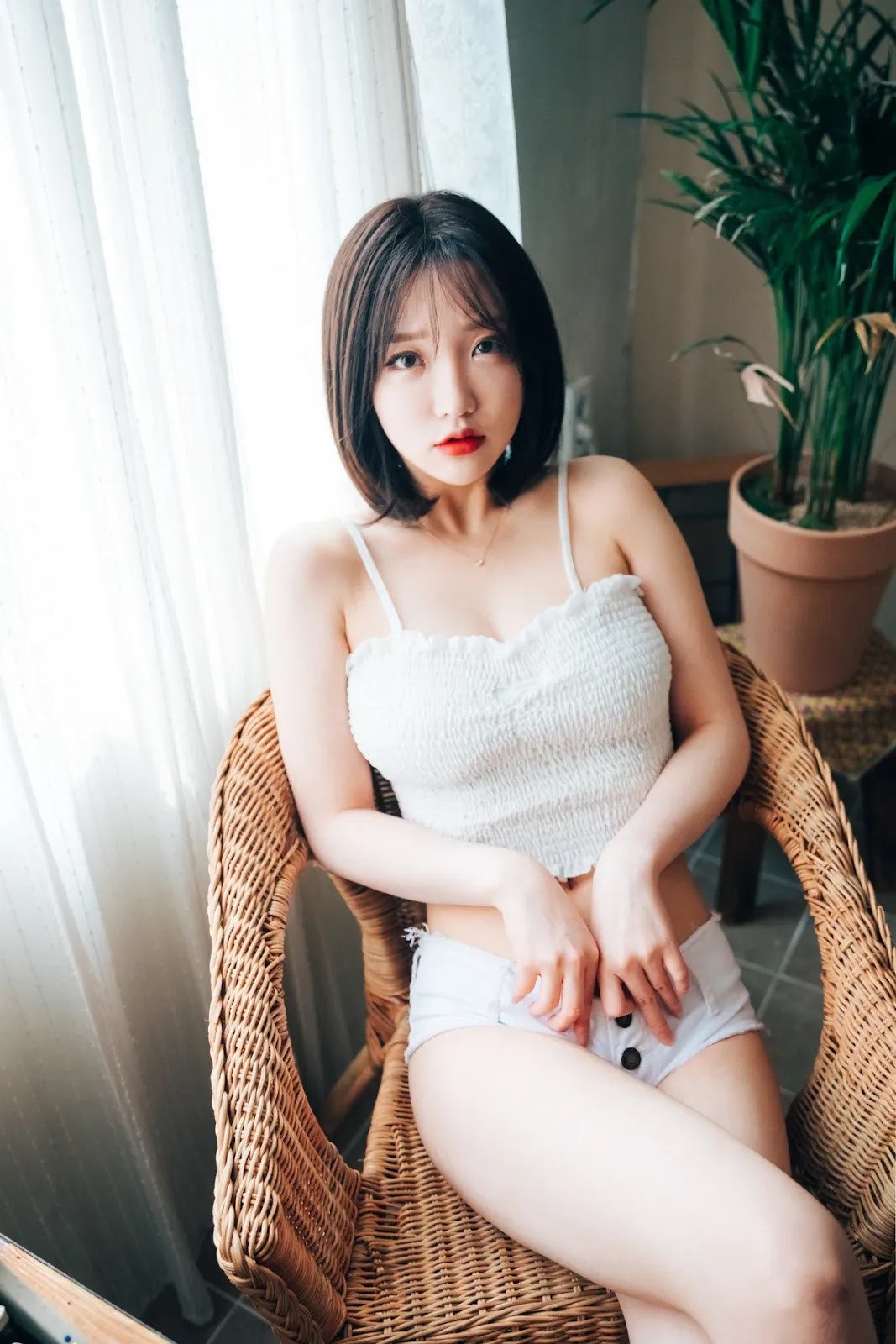 Son Yeeun 손예은, [LOOZY] Officegirl’s Vacation Vol.01 48