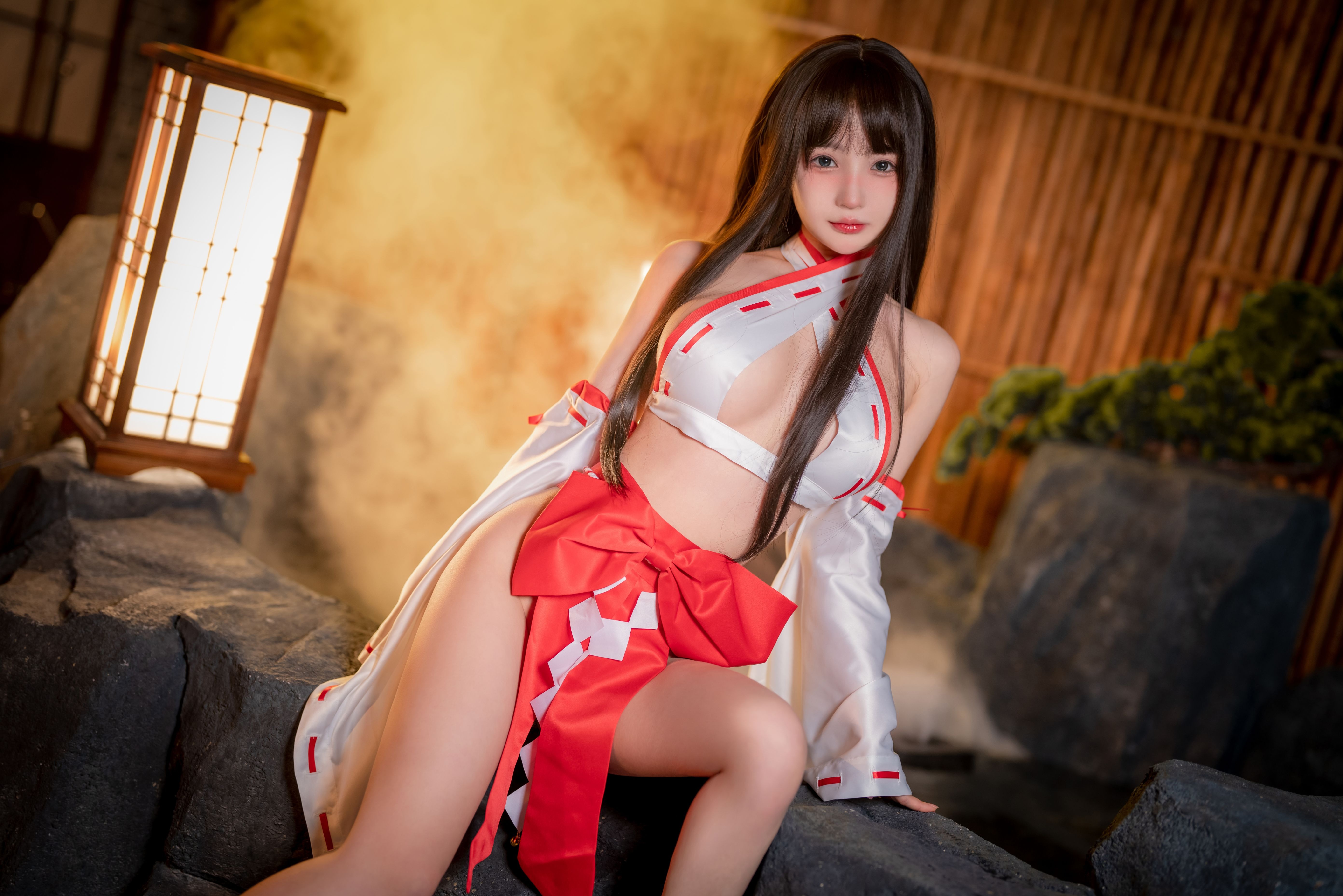 桜井宁宁 - 圣洁巫女 8