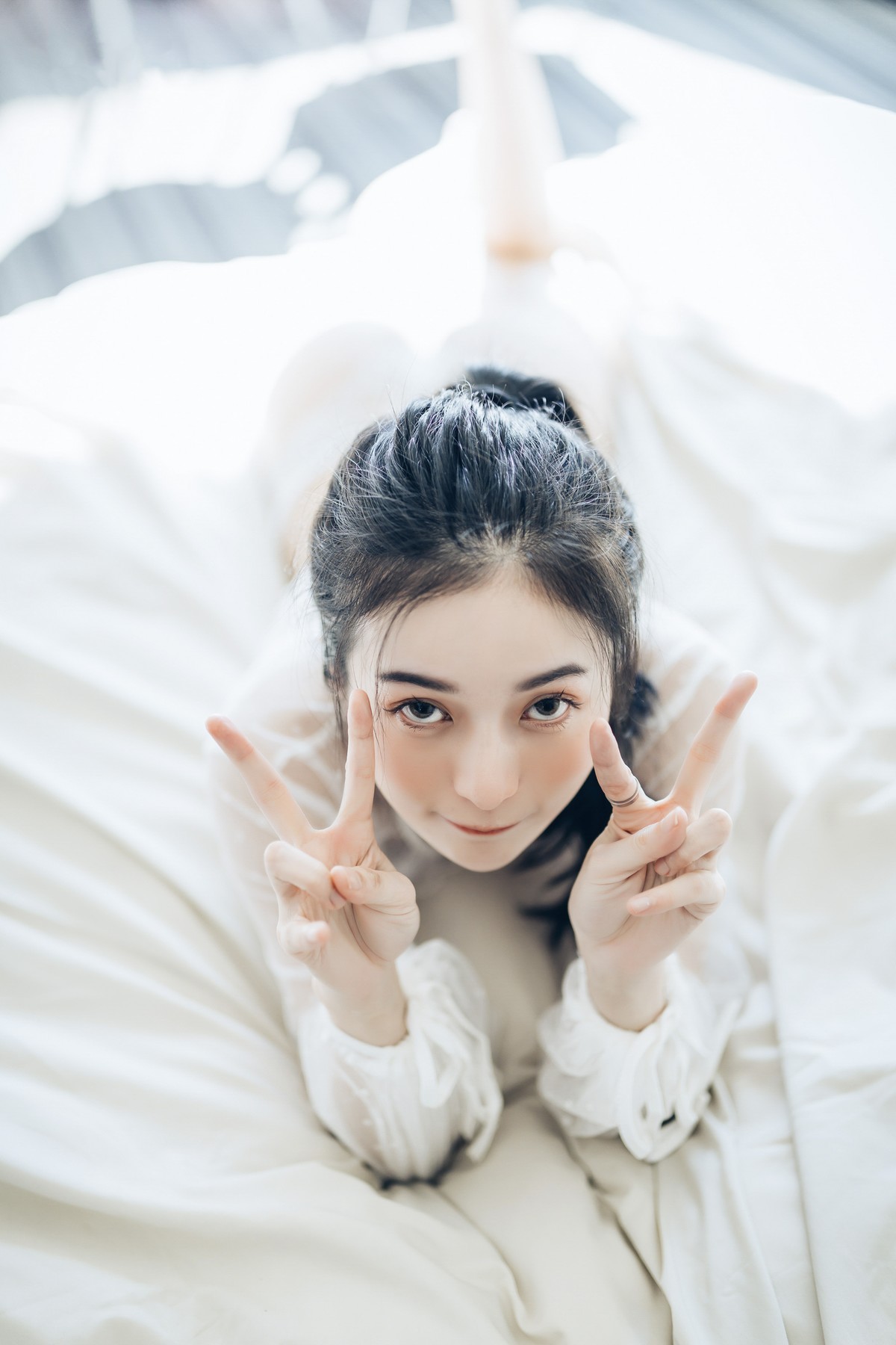 JVID精品 🔞仙仙辰 透明罩衫 透明駱駝蹄內褲 濕潤黑絲 我的女友 這次有點色😈有點甜 Set.01 30