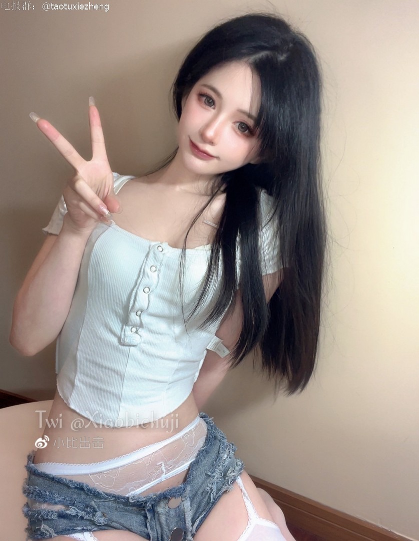 倦倦喵---NO014-吊带白丝43P-1V-105G-07-22