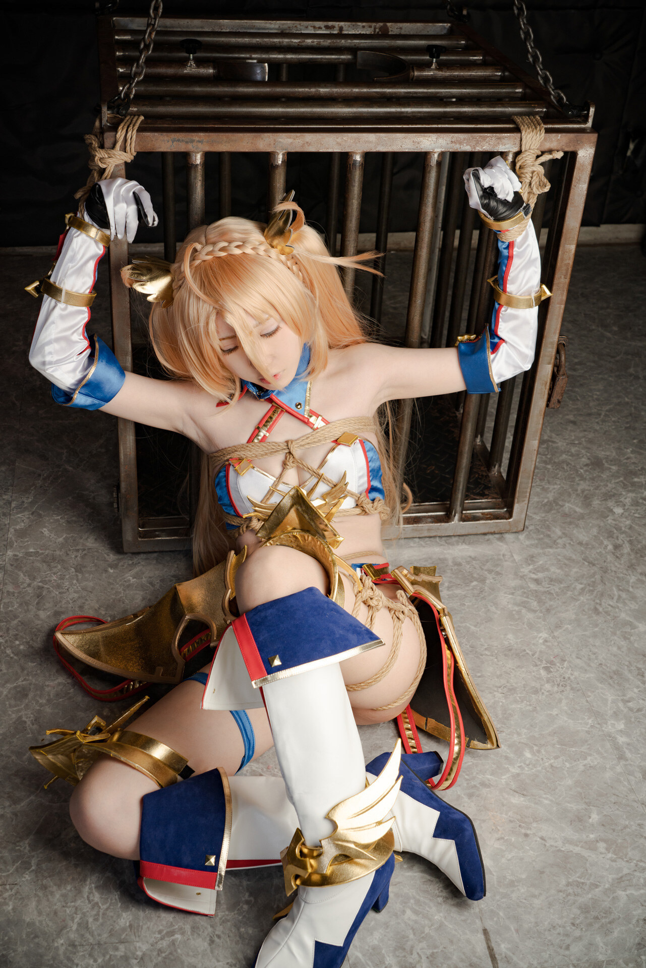 [coli厨 水無月みり] Bradamante ブラダマンテ 聖騎士は敗れません Vol.01 21