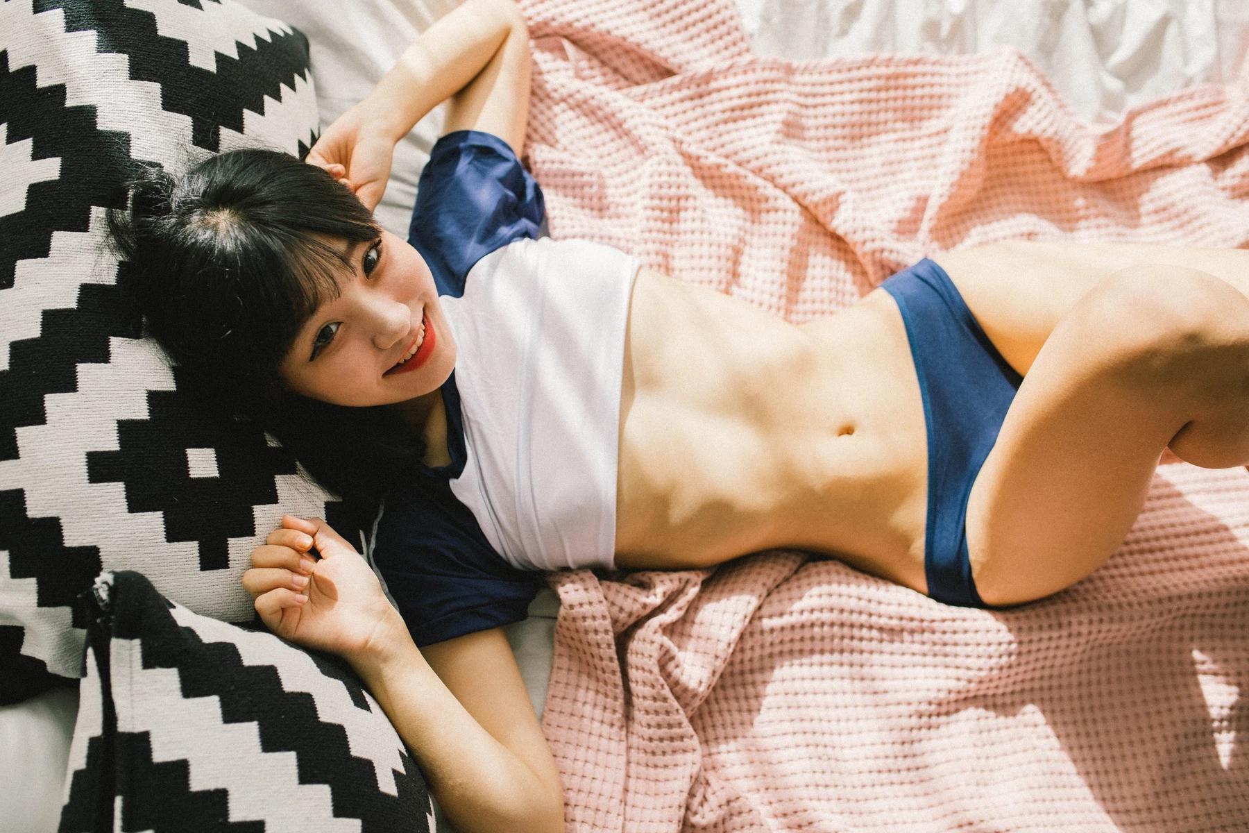 Jeong Jenny 정제니, [Moon Night Snap] The First Set.02 35