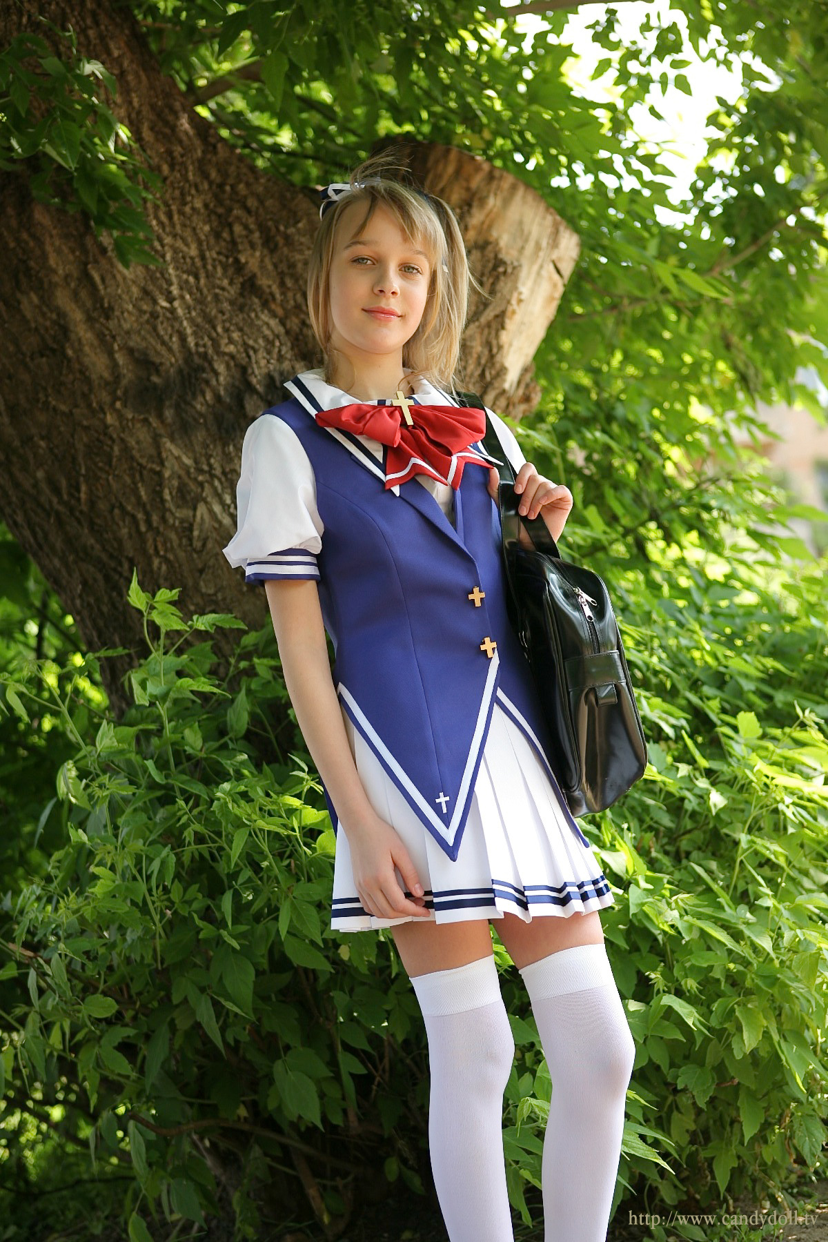 [Image: 231ced85bd5051a3c4e97.jpg]