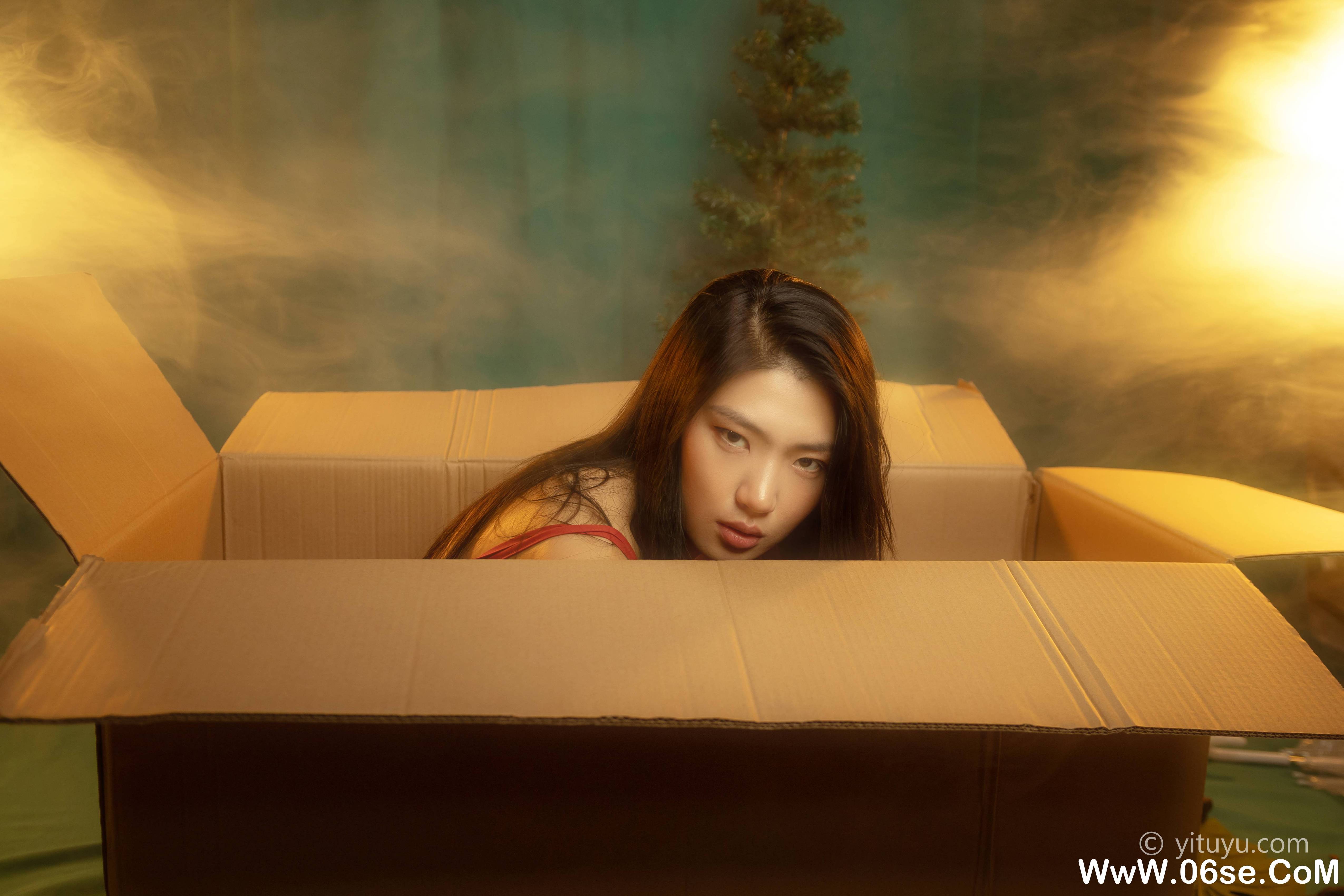 图片[6]-[YITUYU艺图语]2021.05.24 红装 娇娇[34P／323MB]-六色网