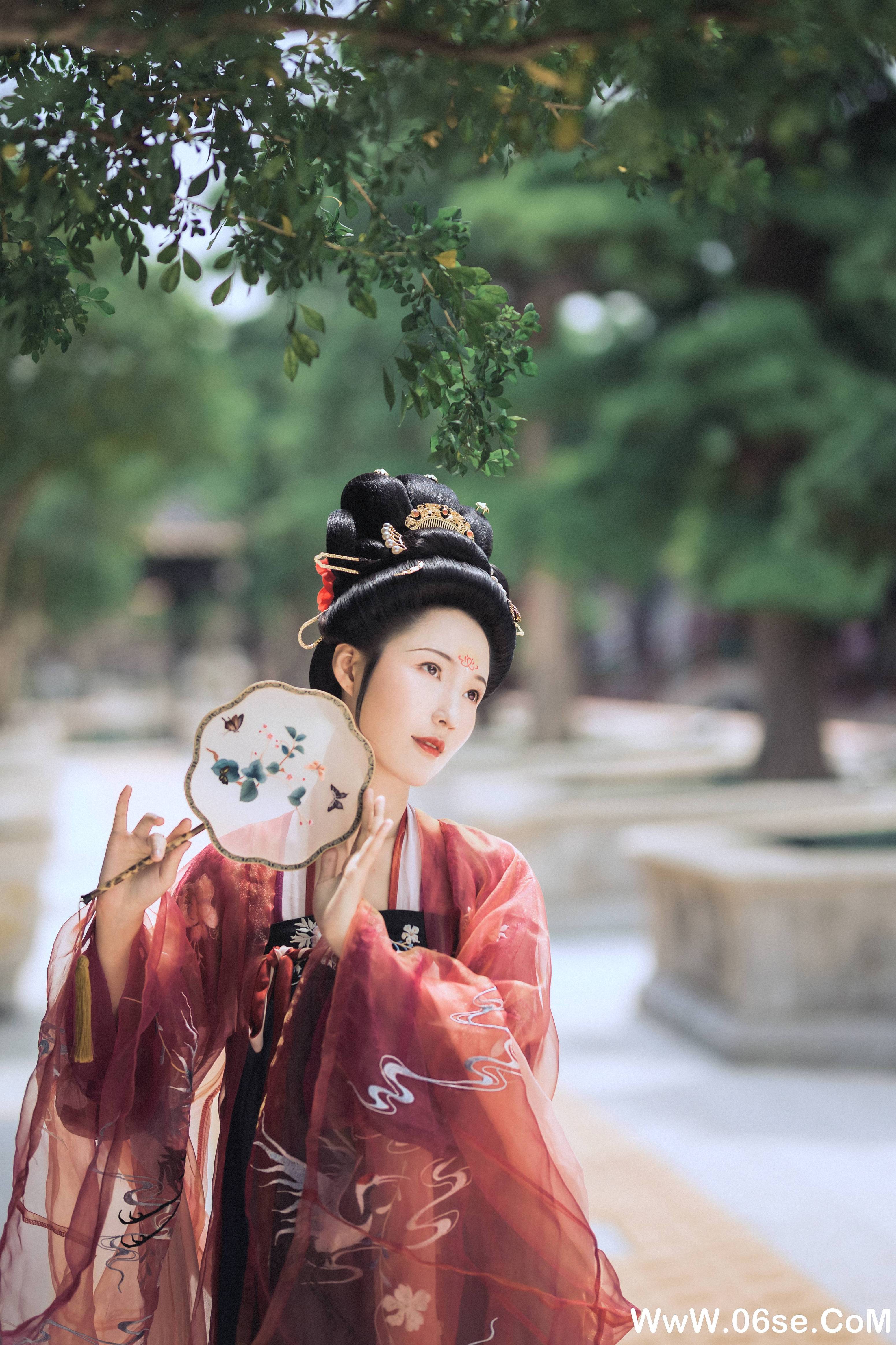 图片[22]-[YITUYU艺图语]2021.10.07 罗敷媚 瑞雪[24+1P／343MB]-六色网