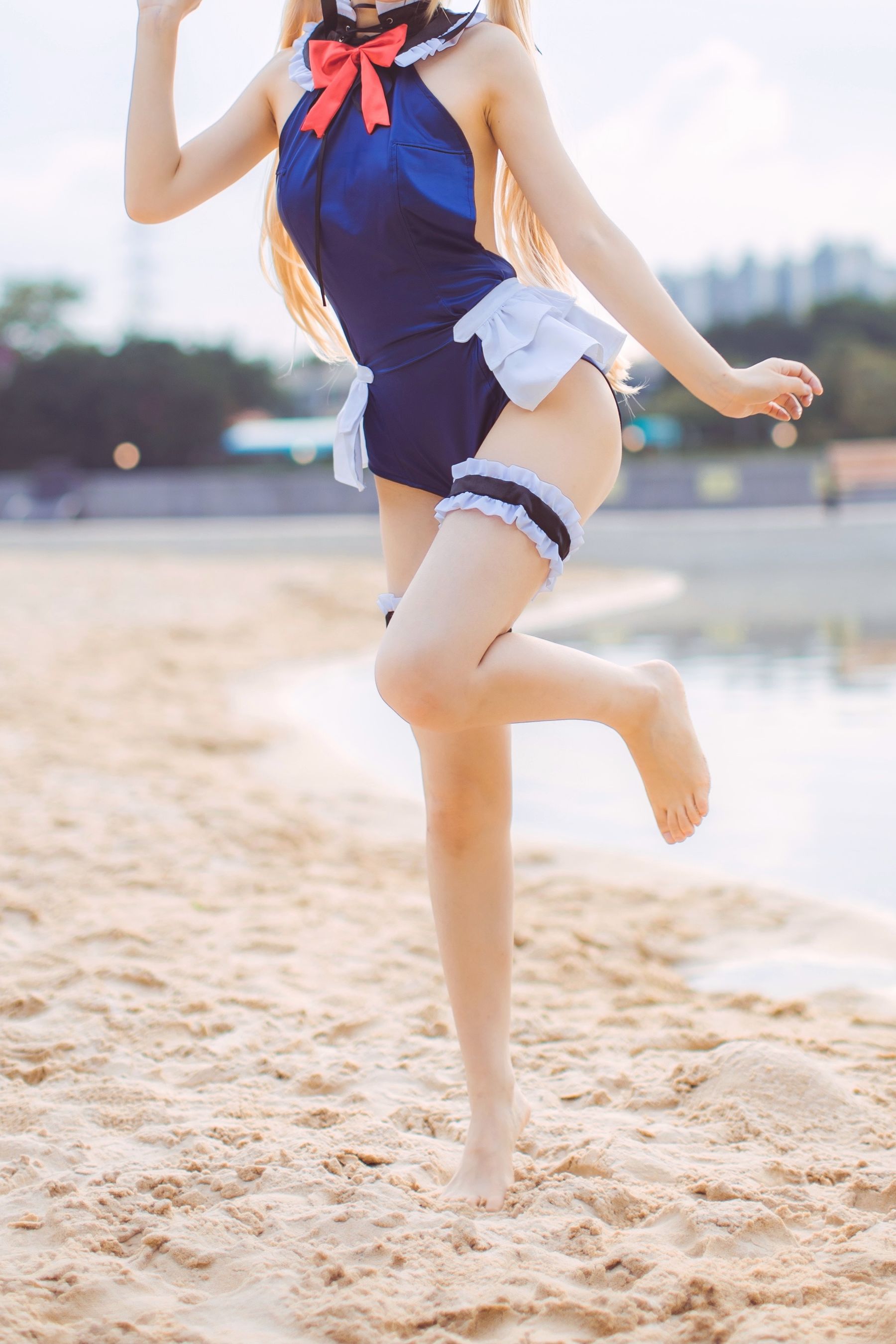 [福利COS]_Coser衣衣_-_玛丽萝丝泳装-写真图集共30P 4