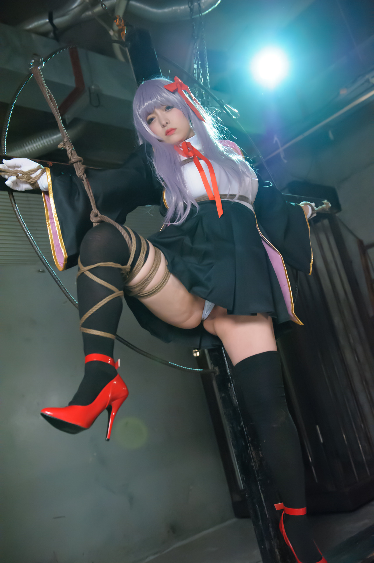 あなたが好きなのは？ダークな世界観で緊縛されている少女 39