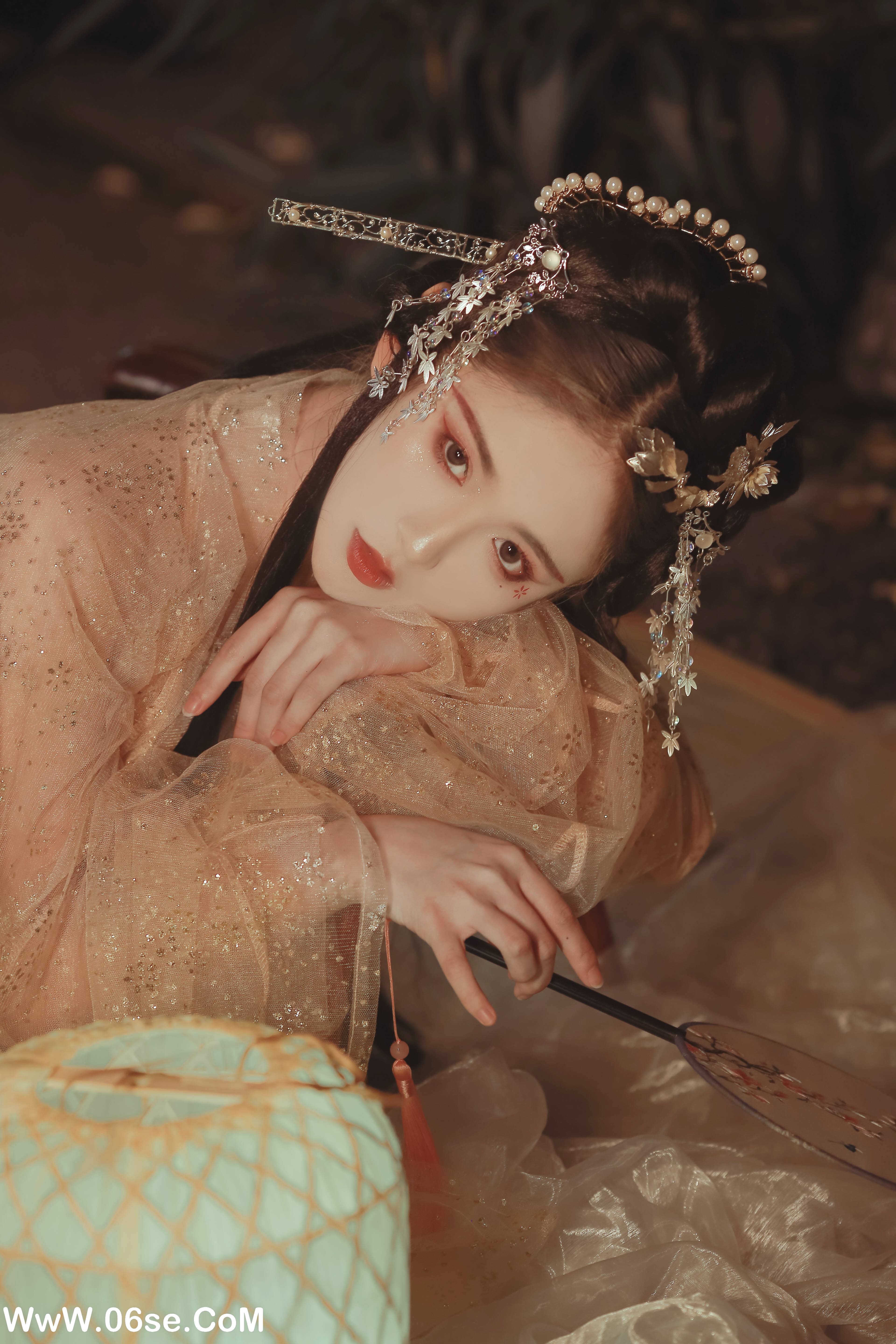 图片[15]-[YITUYU艺图语]2022.11.30 满身花影倩人扶 奶文文[22+1P／109MB]-六色网