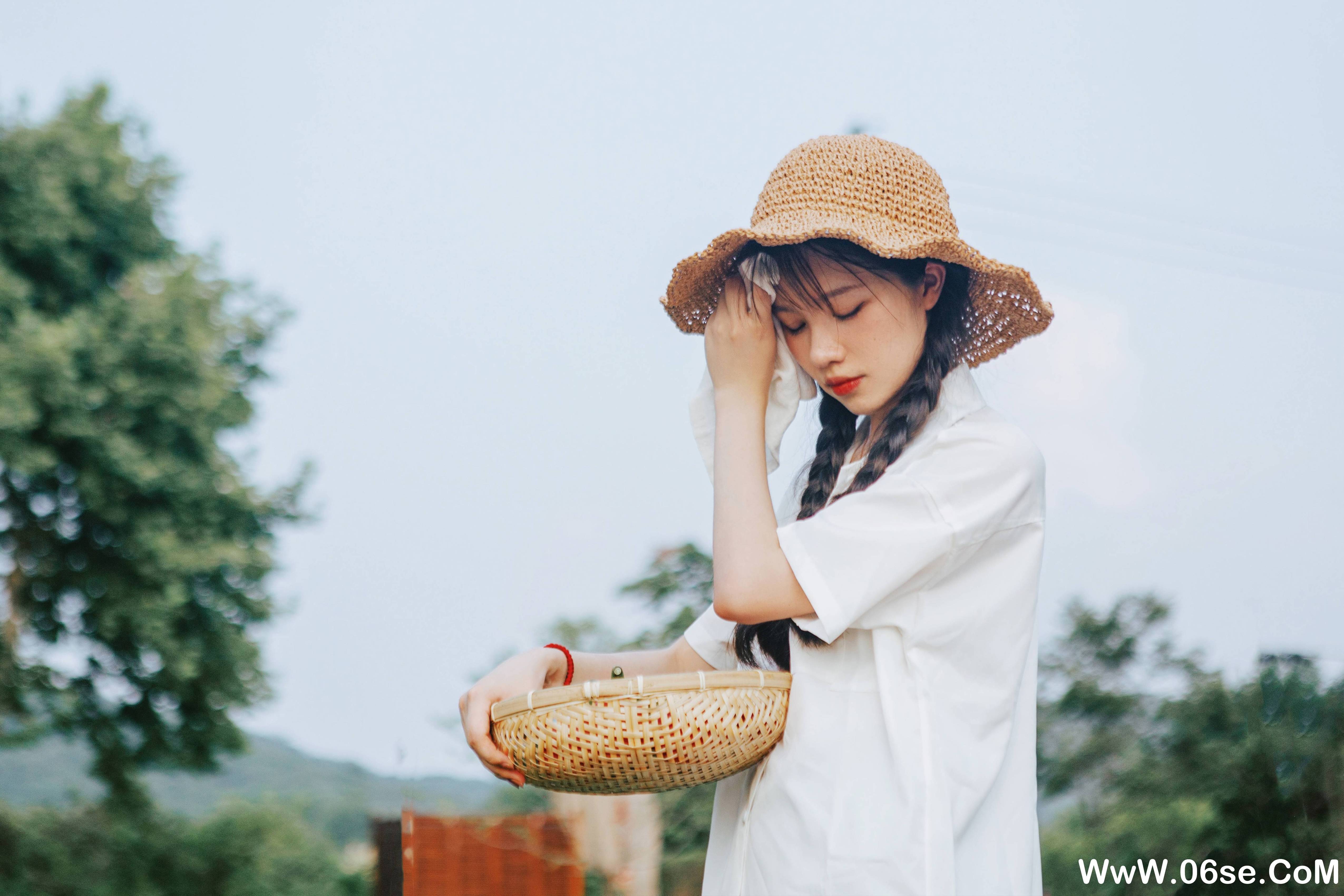 图片[23]-[YITUYU艺图语]2021.06.28 小森林.秋夏 小花花花花圈[27+1P／313MB]-六色网