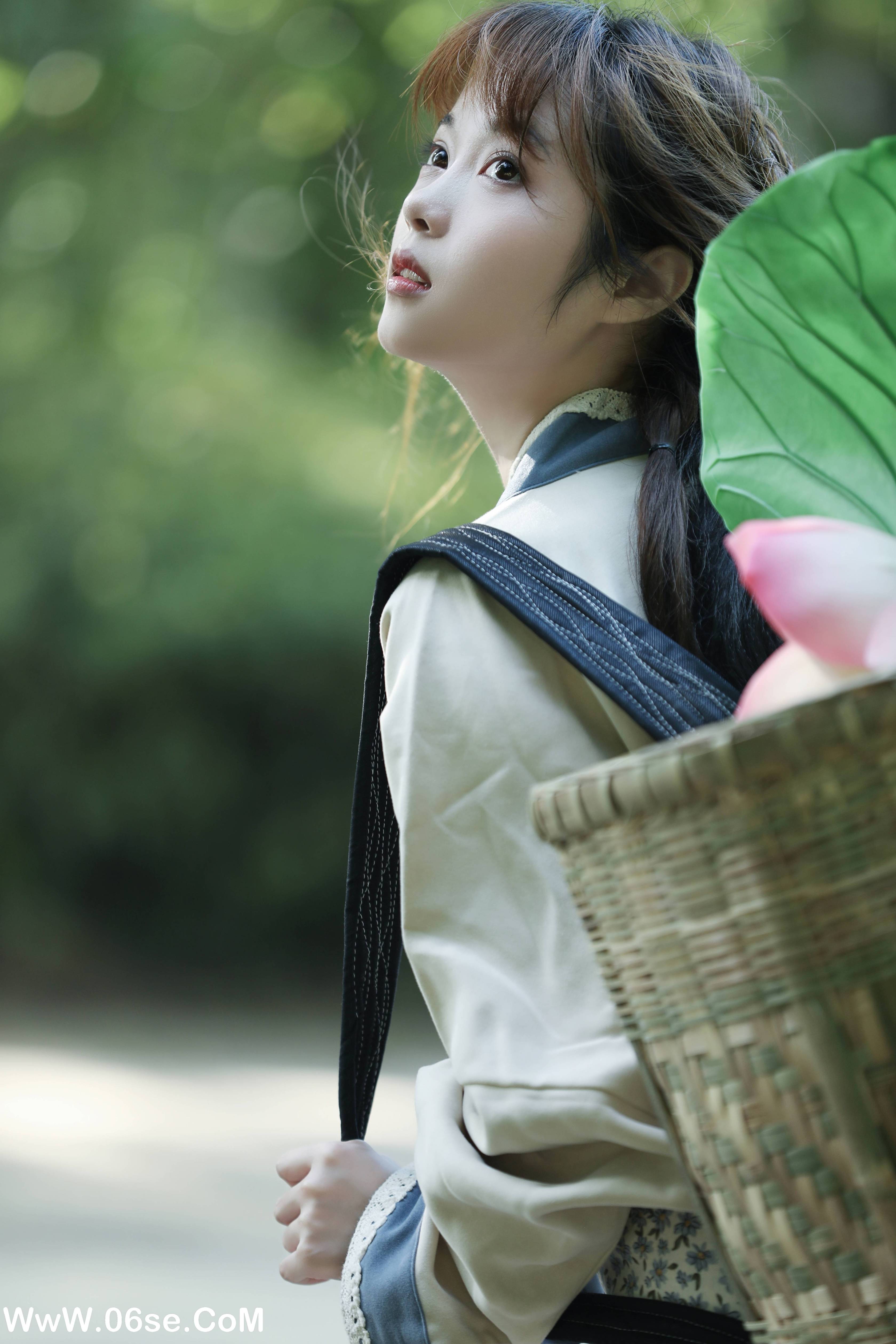 图片[18]-[YITUYU艺图语]2022.09.26 采荷 小薇人儿[37+1P／491MB]-六色网