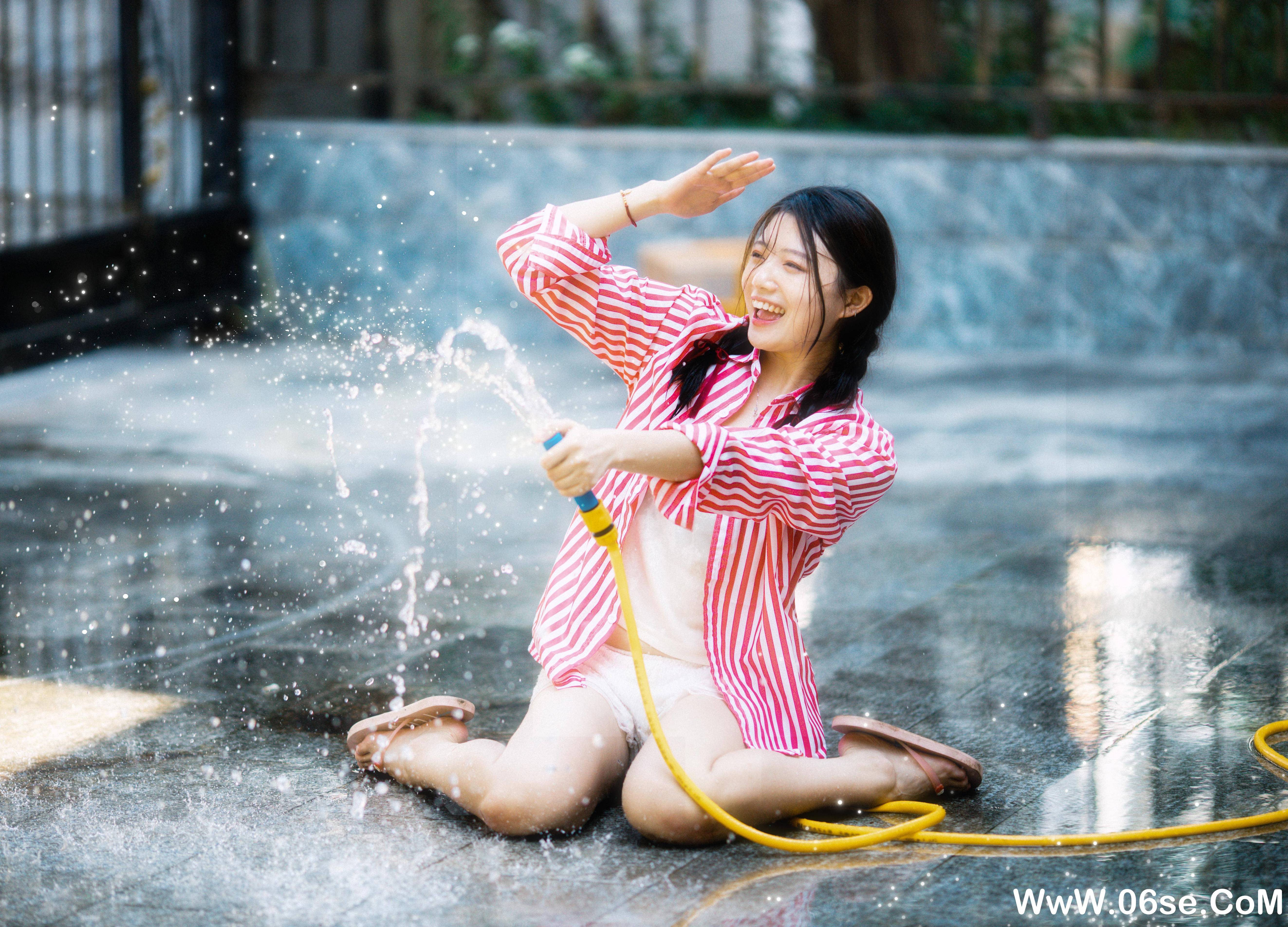 图片[30]-[YITUYU艺图语]2021.11.30 后院水花 黎美汐[41+1P／104MB]-六色网