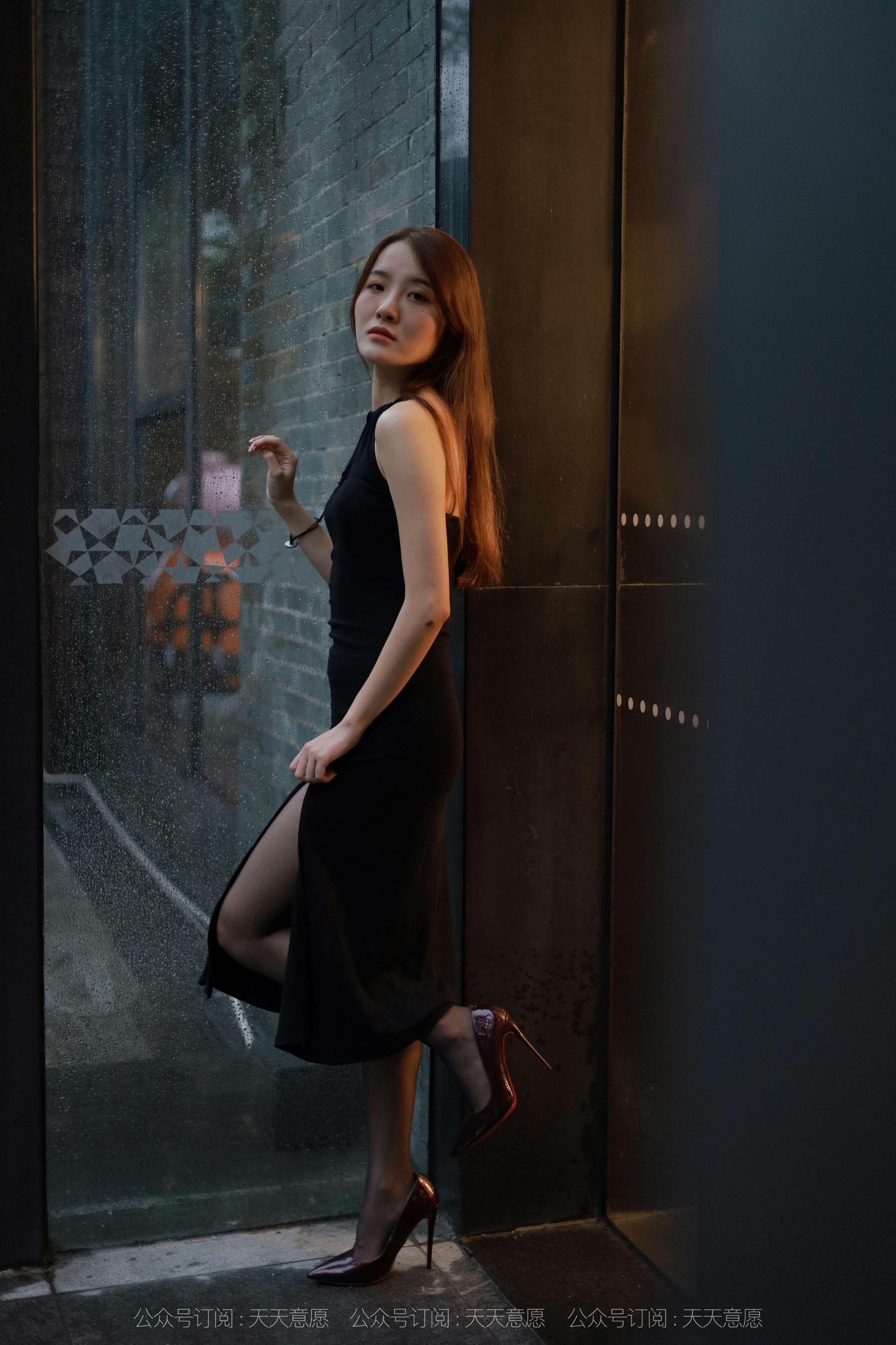 [IESS异思趣向]_模特：婉苹《黑色长裙》-写真图集共88P 6