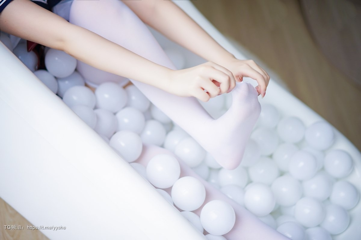 [Cos]日奈娇 - 制服死库水[40P] 16