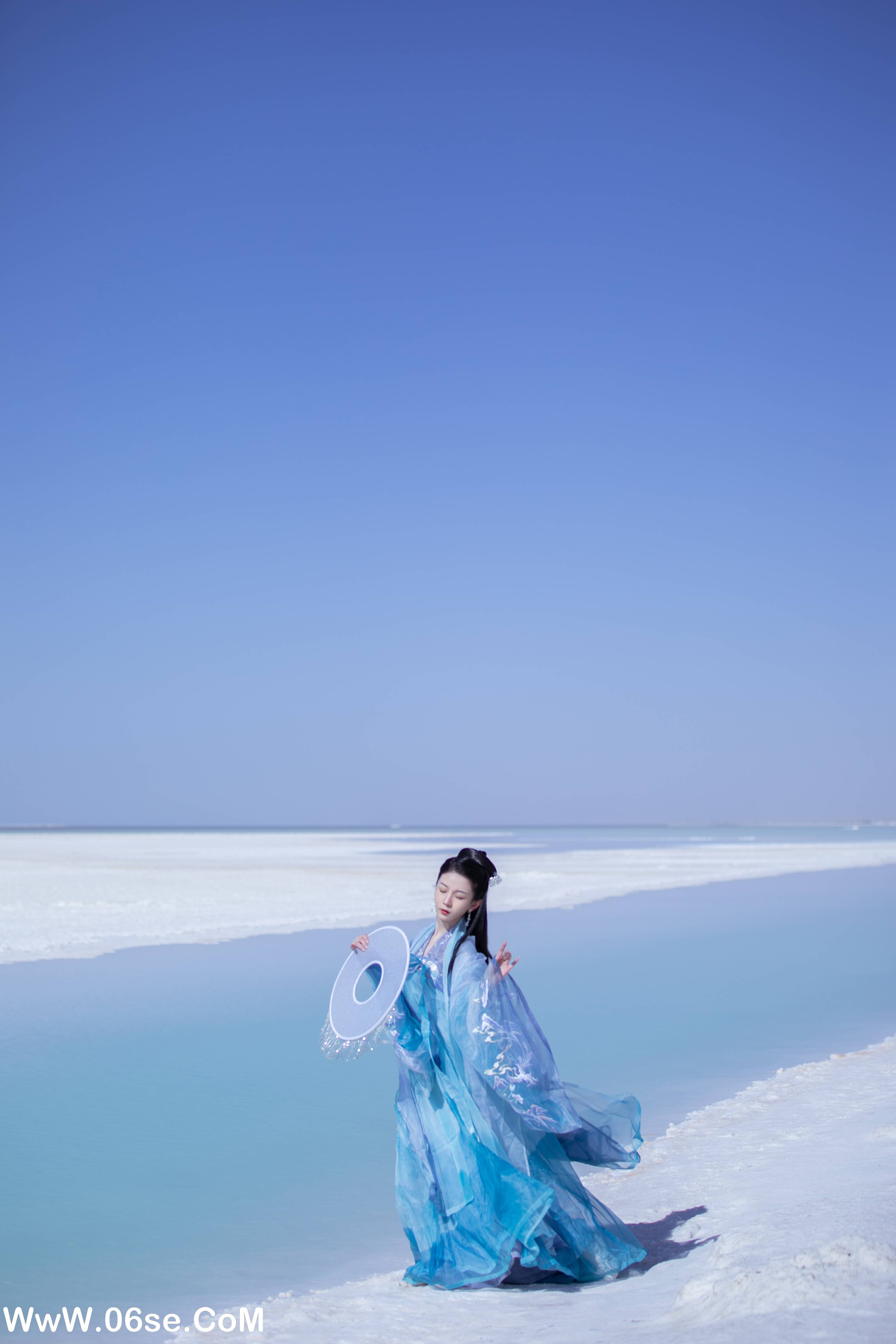 图片[5]-[YITUYU艺图语]2022.08.13 风铃响，故人归 小猫里奈[21+1P／105MB]-六色网
