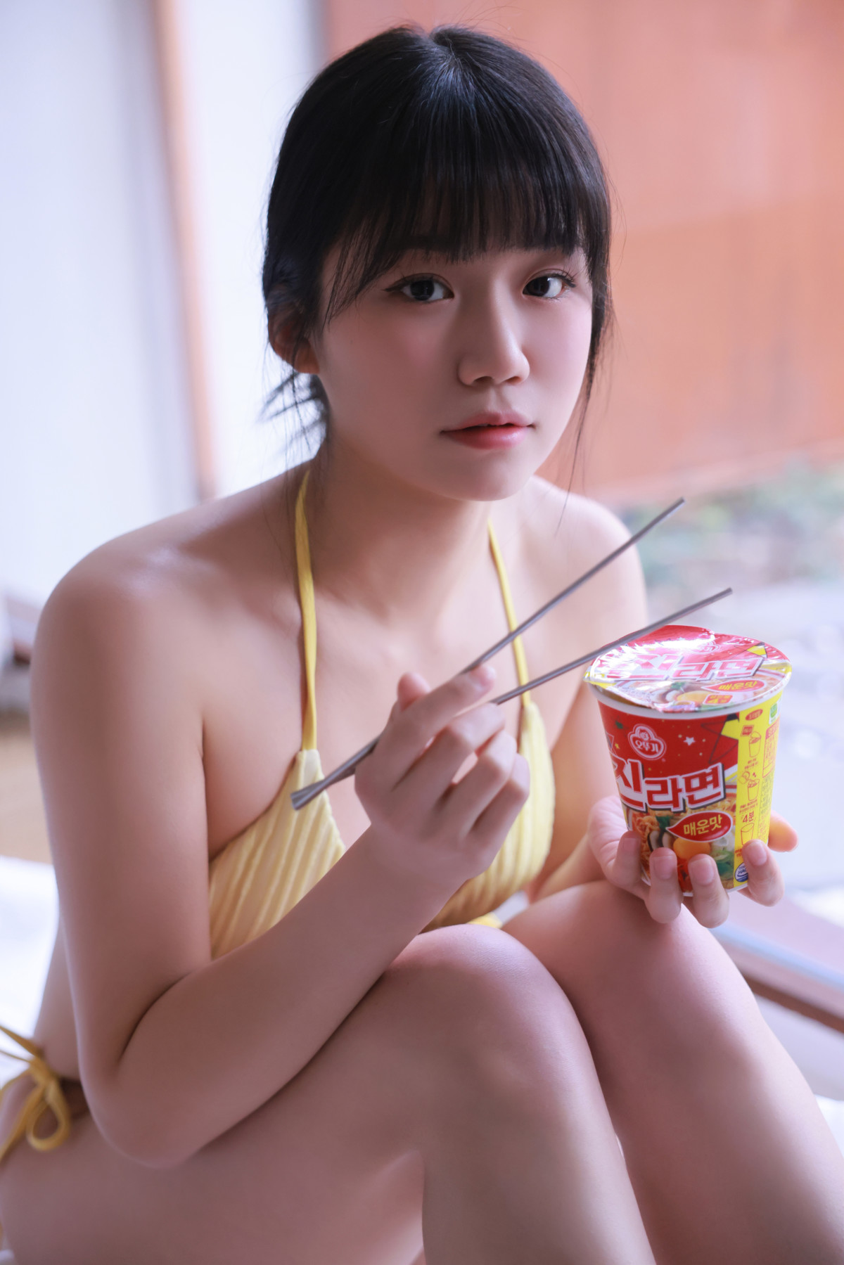 Yui 유이, SWEETBOX Vol.39 Photobook Set.03 27
