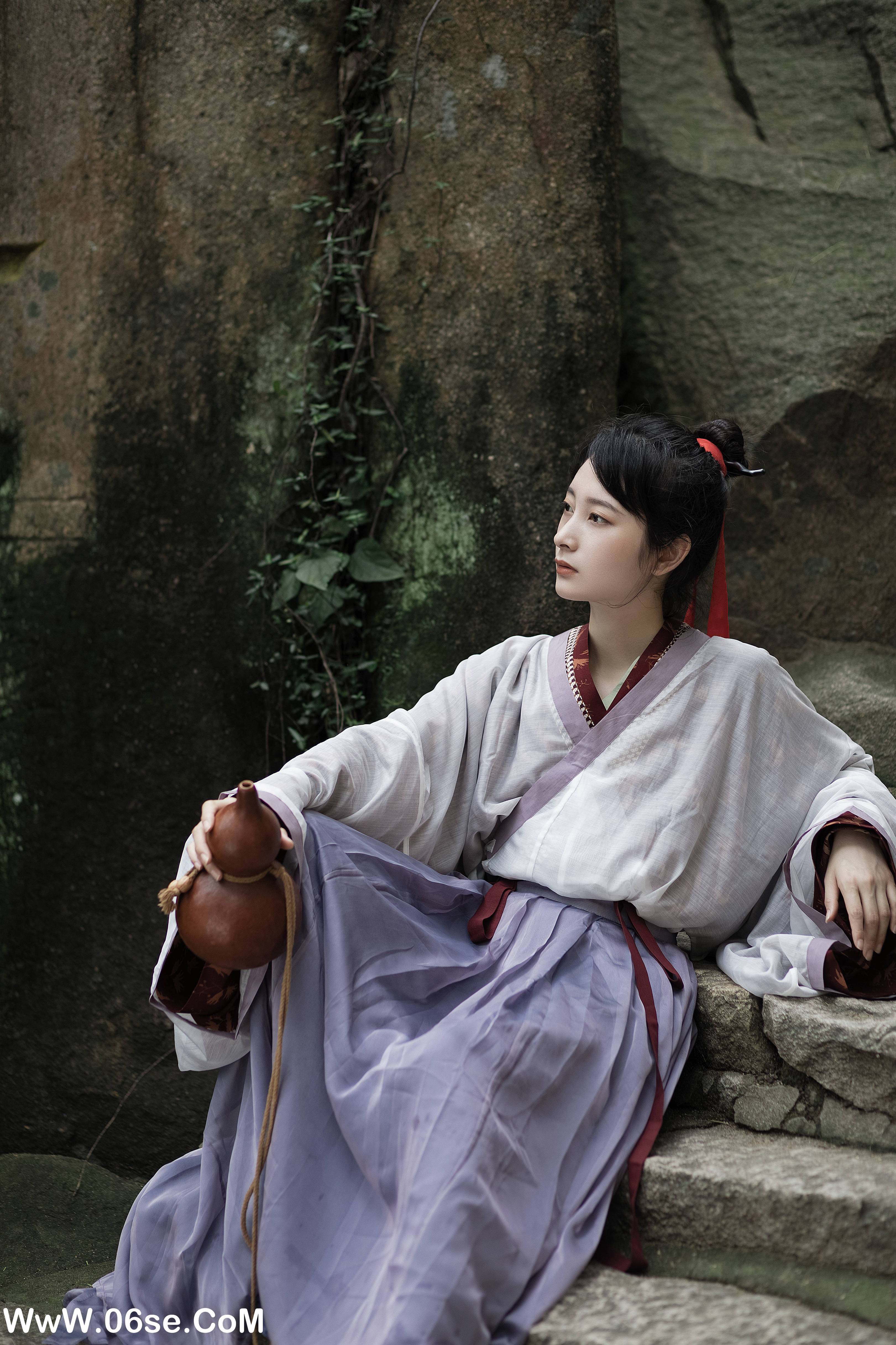 图片[4]-[YITUYU艺图语]2022.01.27 叶底藏花一度 梦里踏雪几回 五月[22+1P／523MB]-六色网