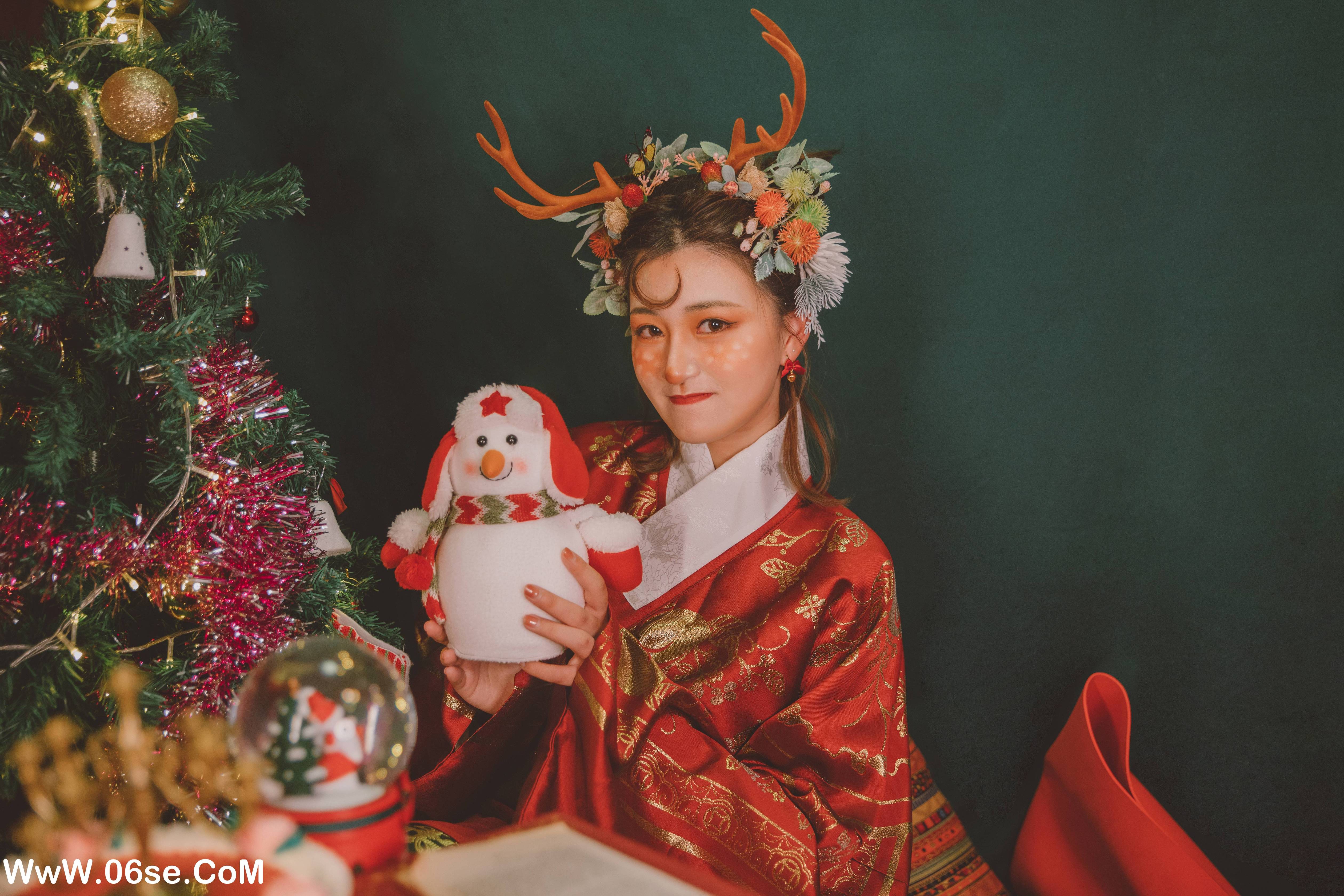 图片[5]-[YITUYU艺图语]2022.07.01 圣诞小鹿 五更天的沈公子[24P-378.9M]-六色网