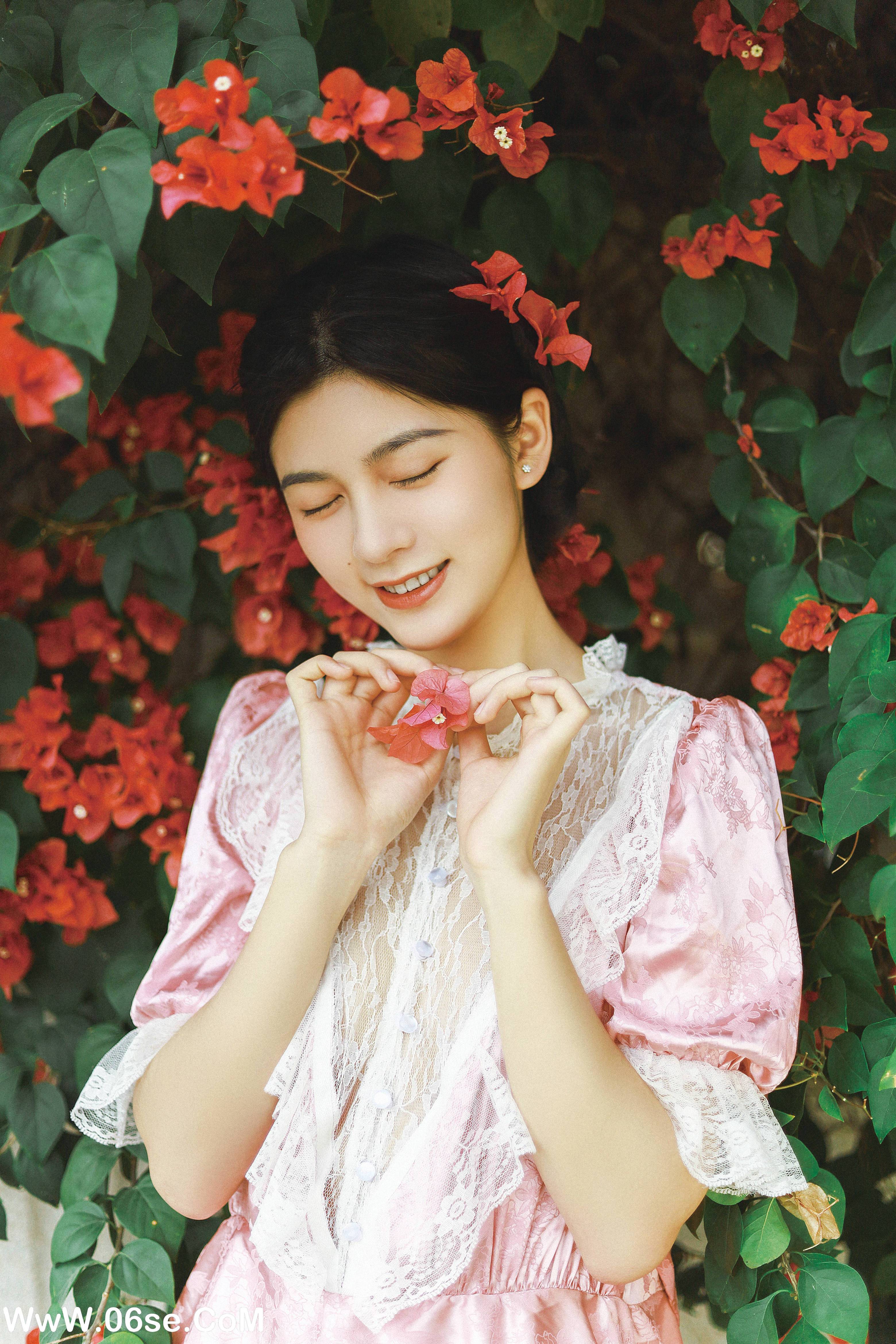 图片[16]-[YITUYU艺图语]2022.09.12 三角梅与少女 欣慧[20+1P／195MB]-六色网