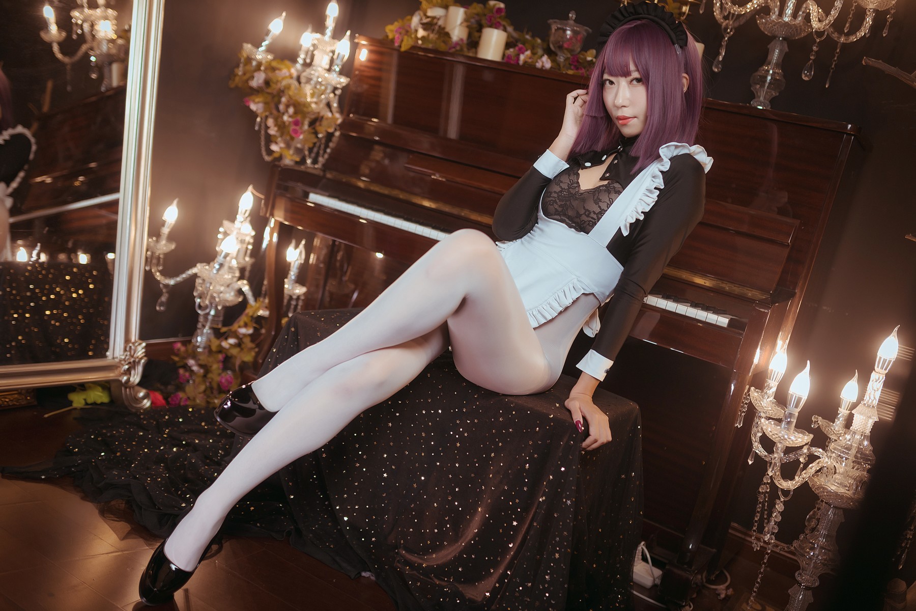 Cosplay Money冷冷 高叉女仆 16