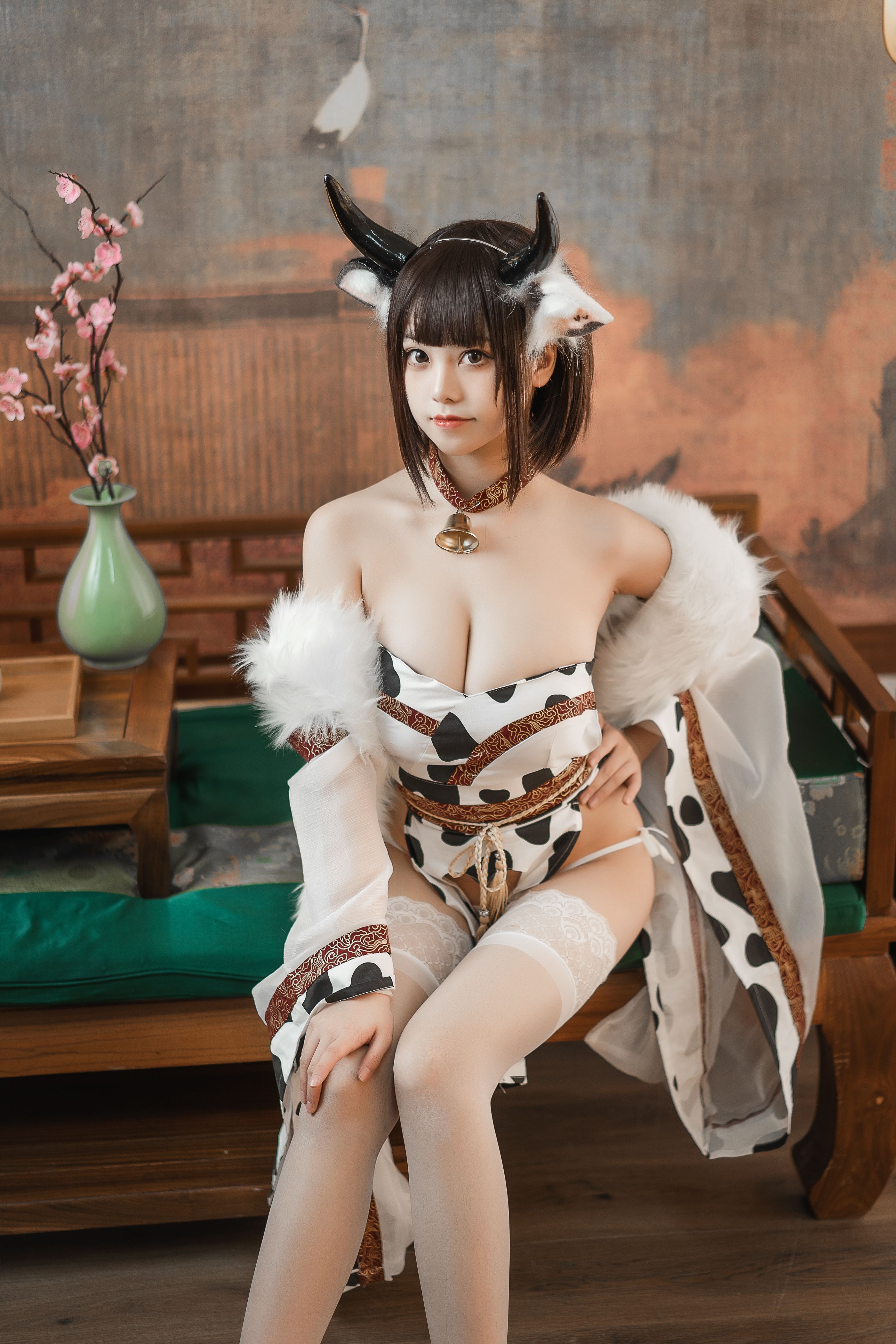 蜜汁猫裘 - 奶牛 [50P-880MB] 45